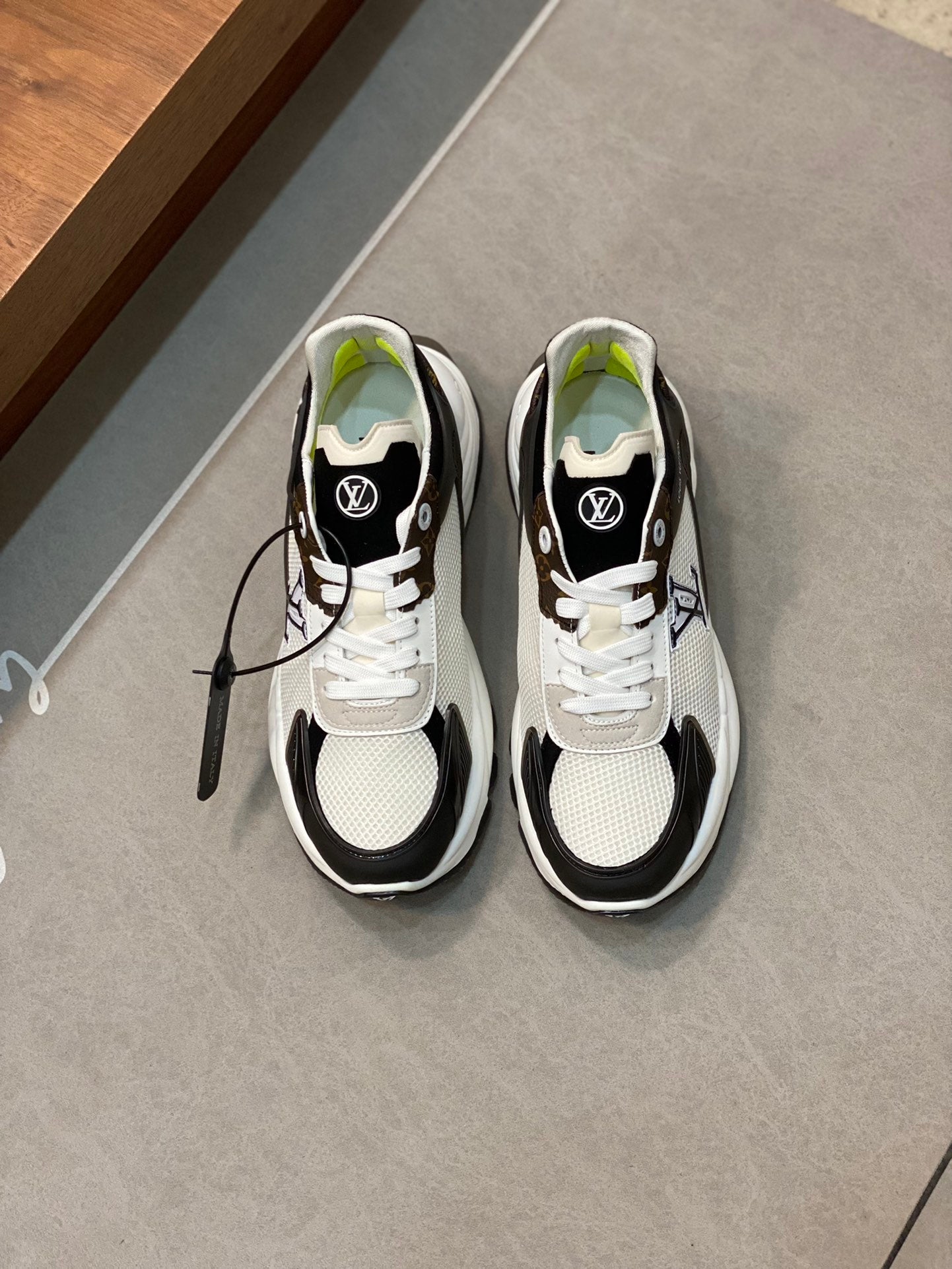 LV-172shoes