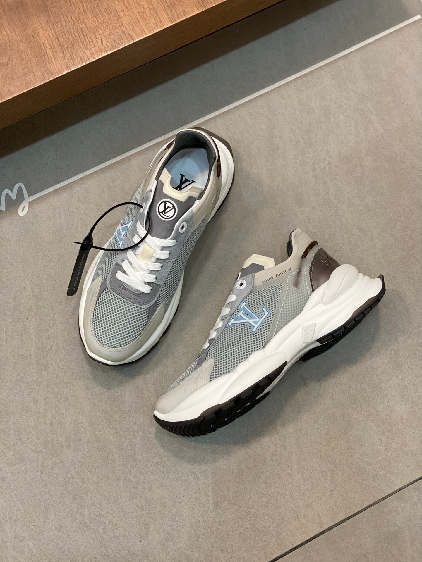 LV-173shoes