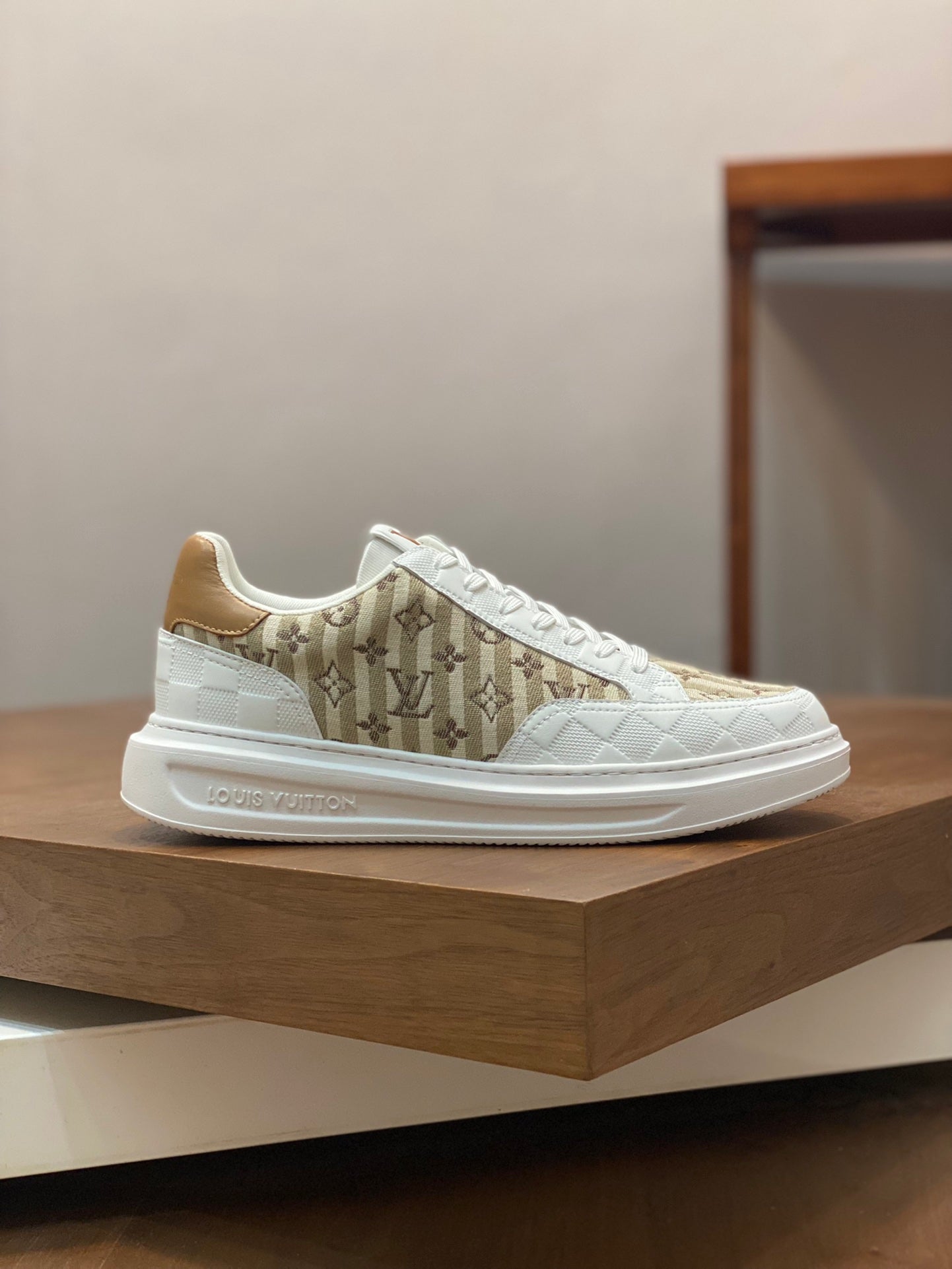 LV-177shoes