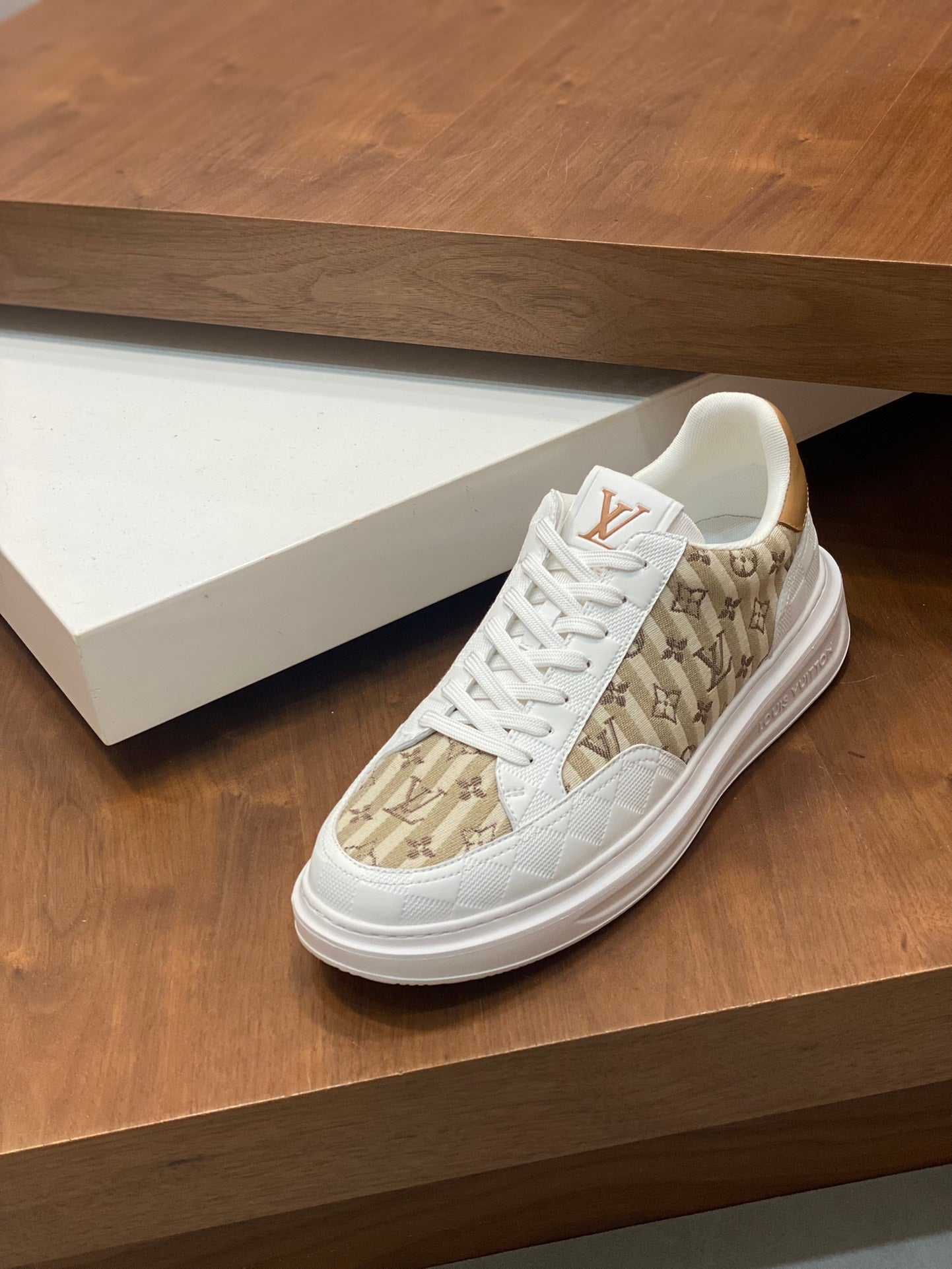 LV-177shoes