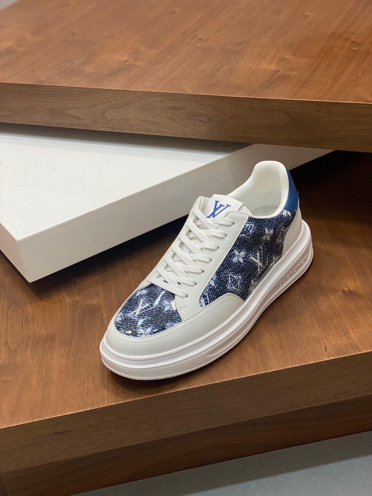 LV-178shoes