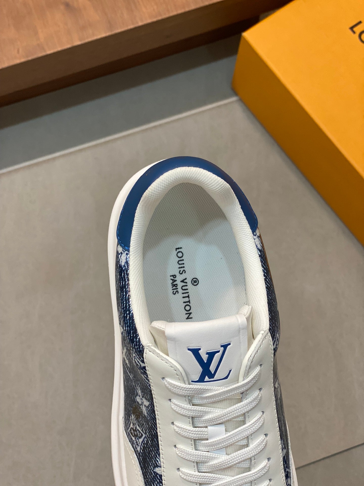 LV-178shoes