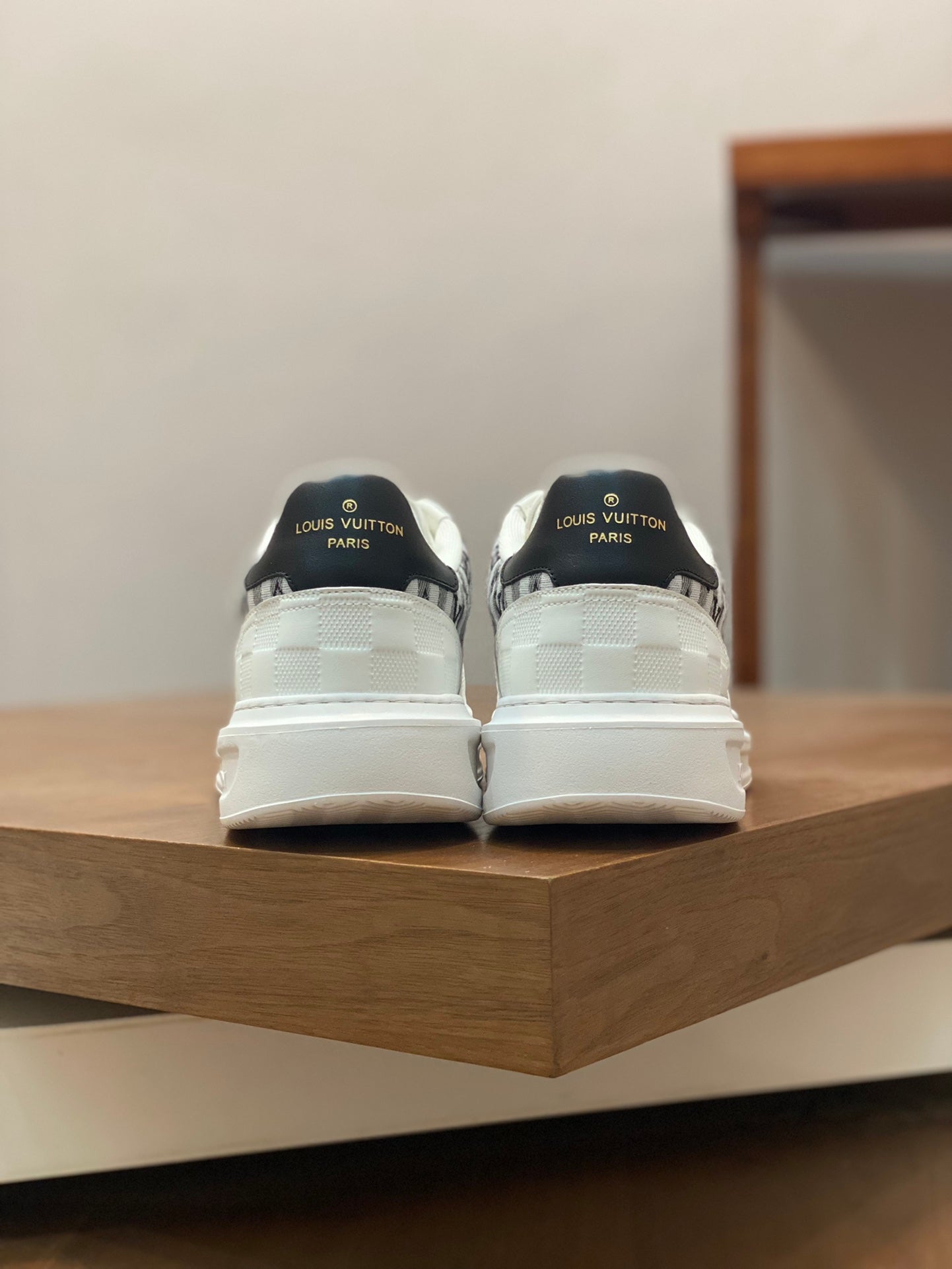 LV-179shoes