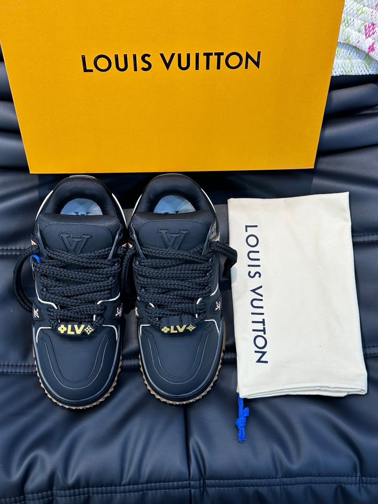 LV-180shoes