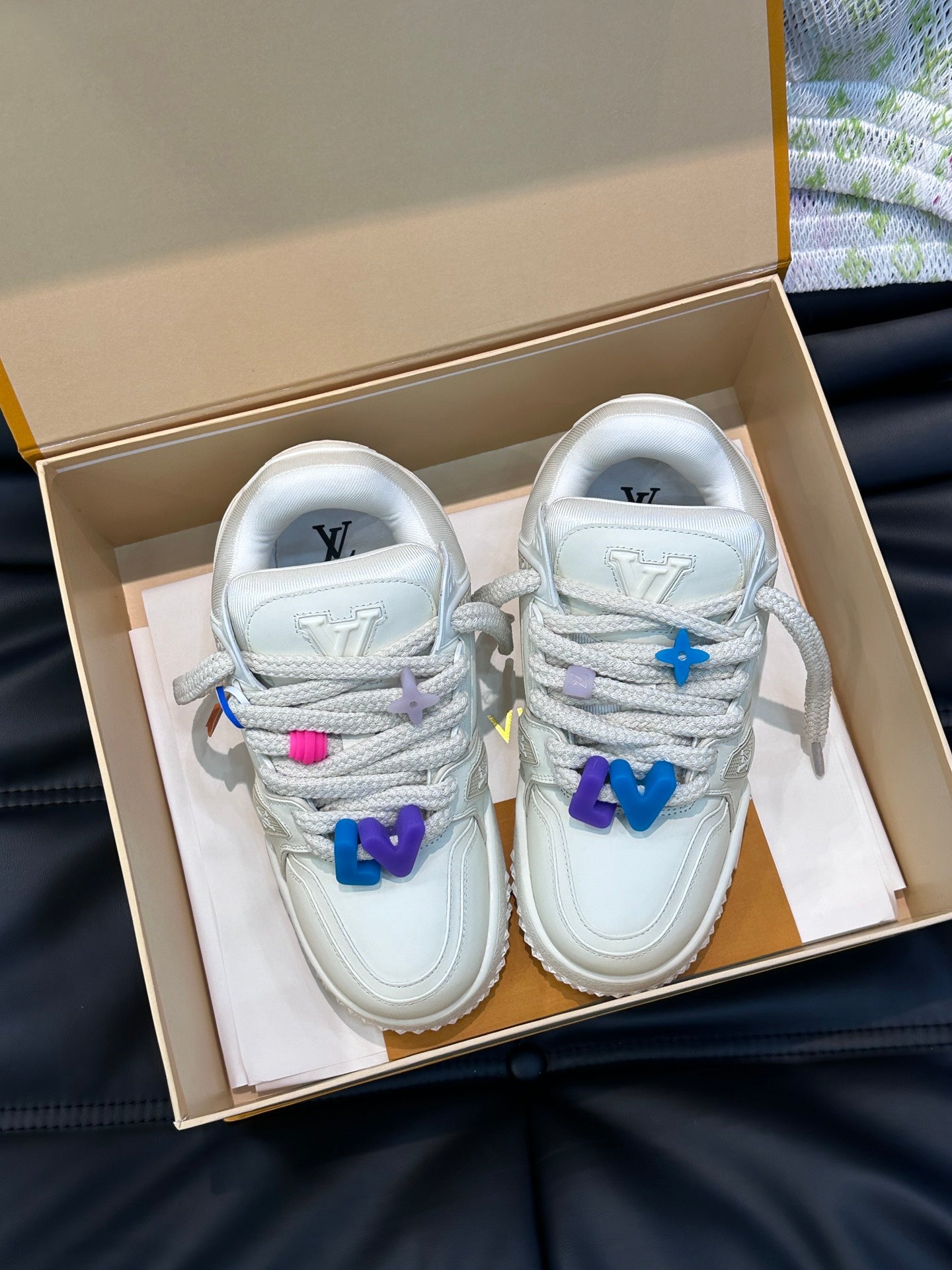 LV-183shoes
