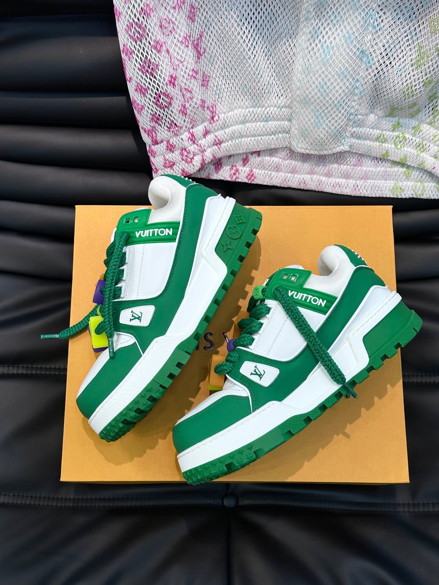 LV-184shoes