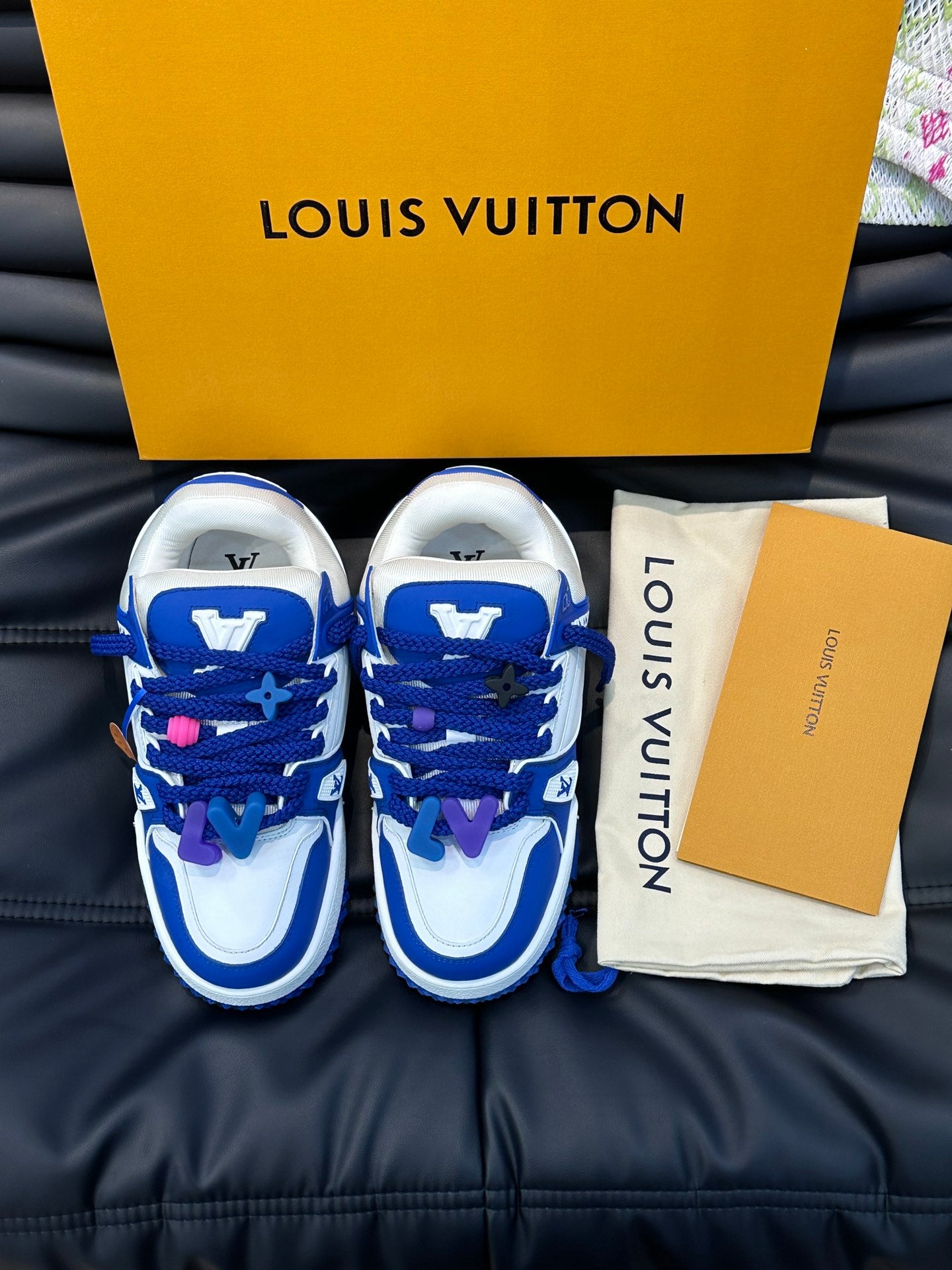 LV-185shoes