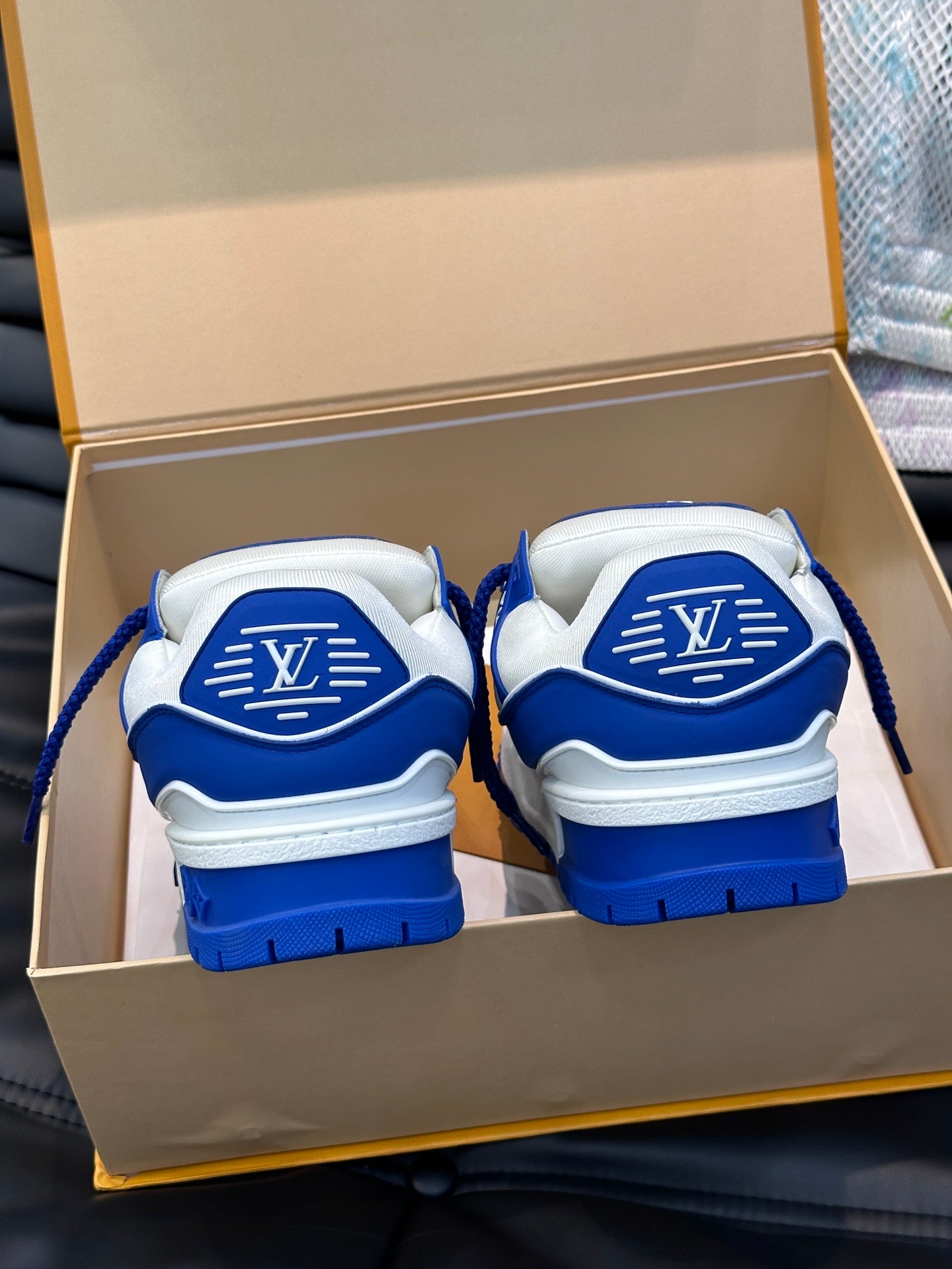 LV-185shoes