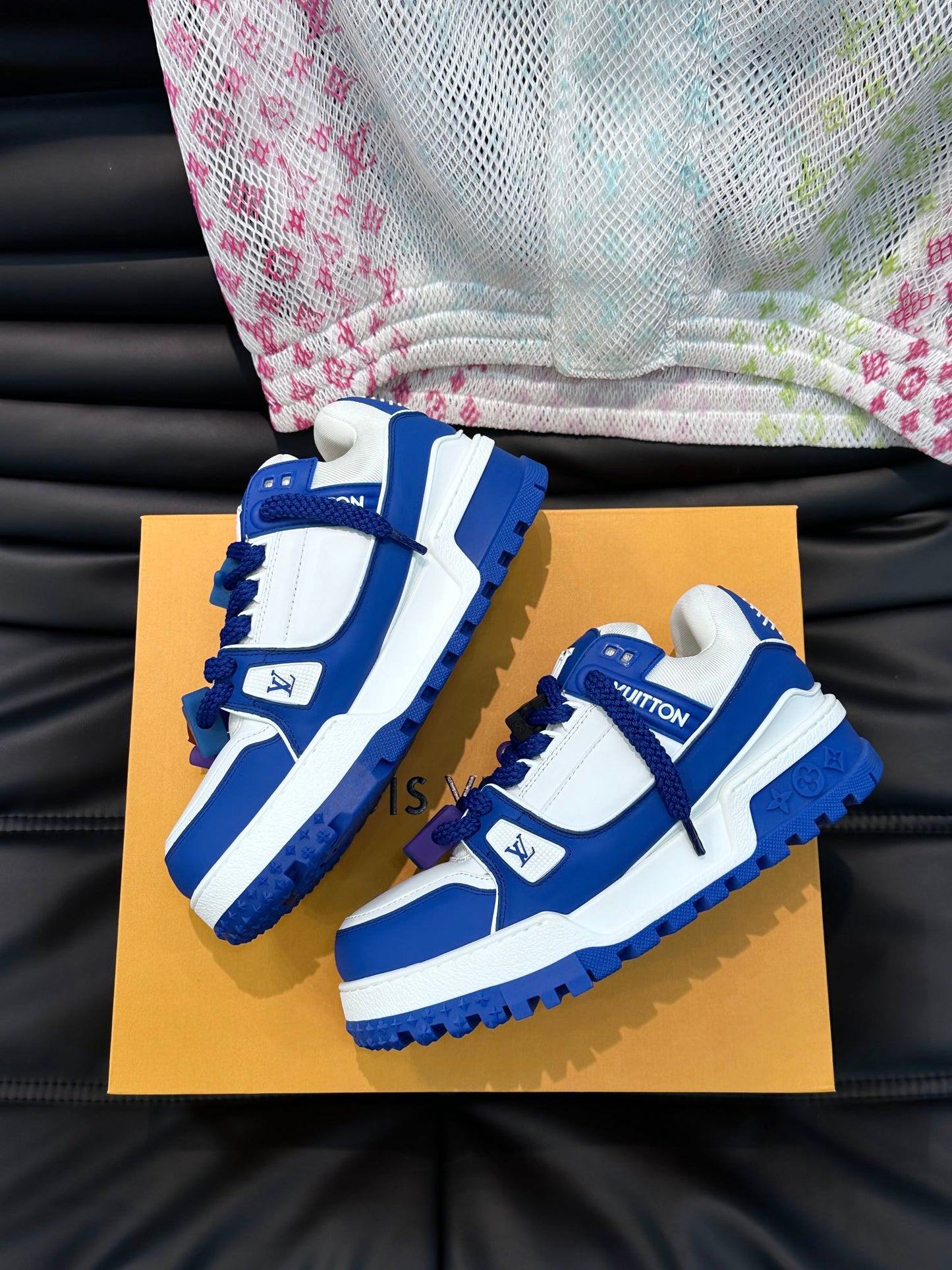 LV-185shoes