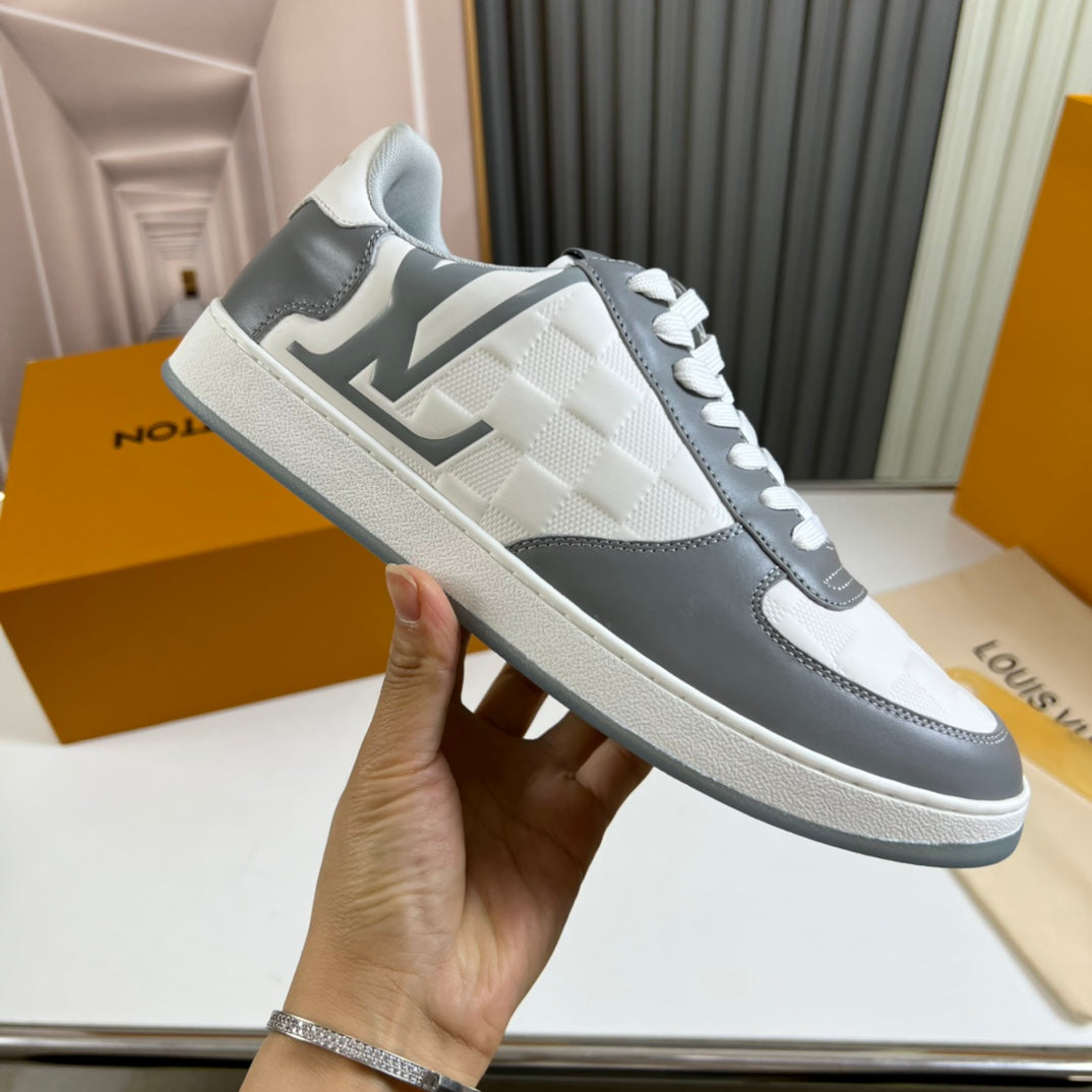 LV-195shoes