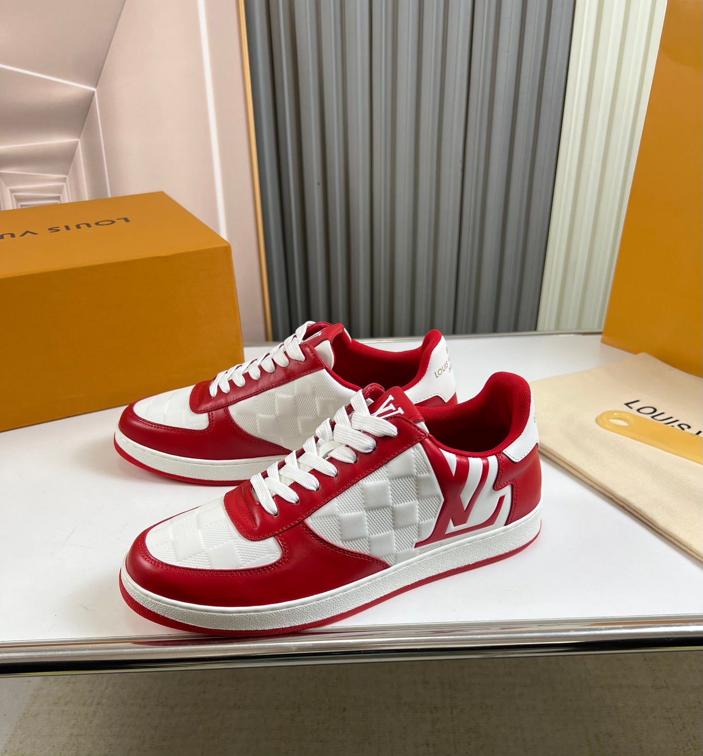 LV-199shoes