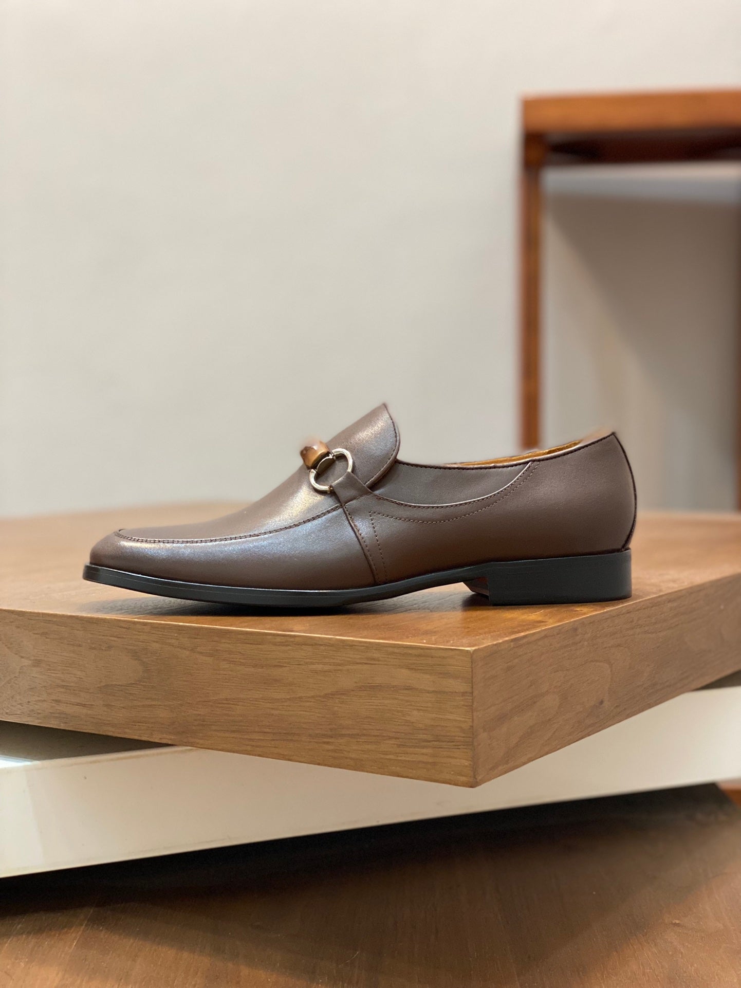 Gucci-111Shoes