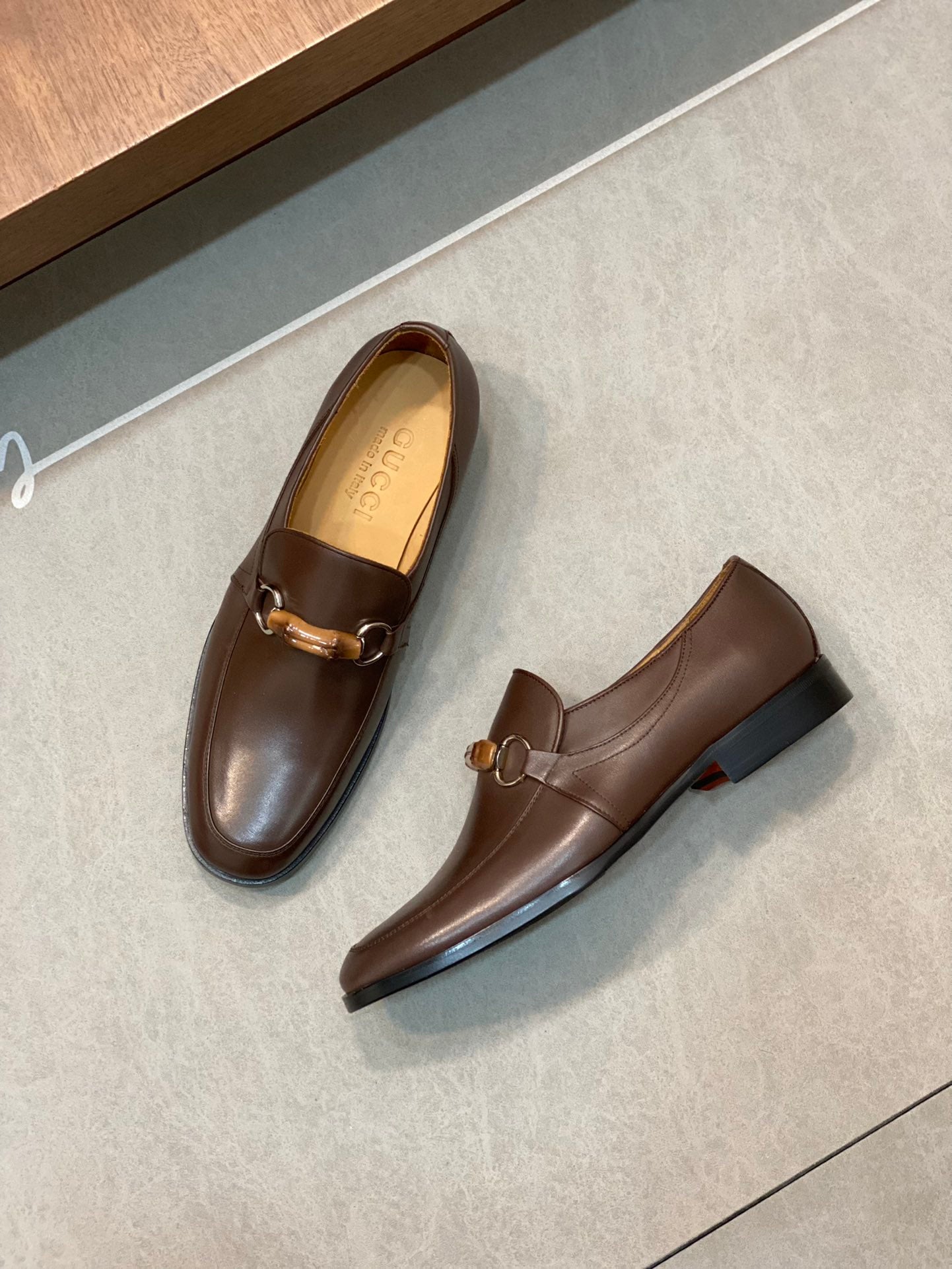 Gucci-111Shoes