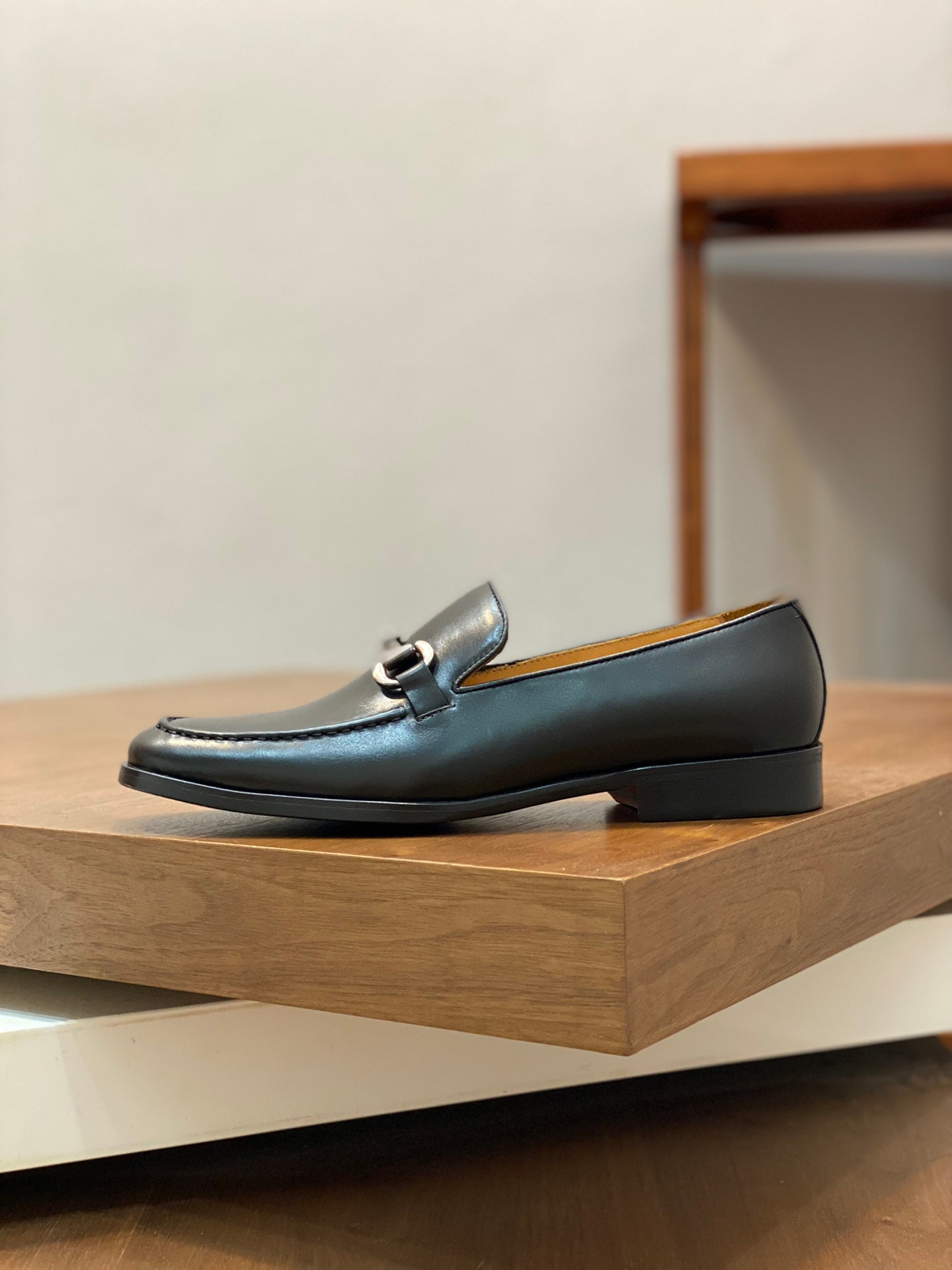 Gucci-113Shoes