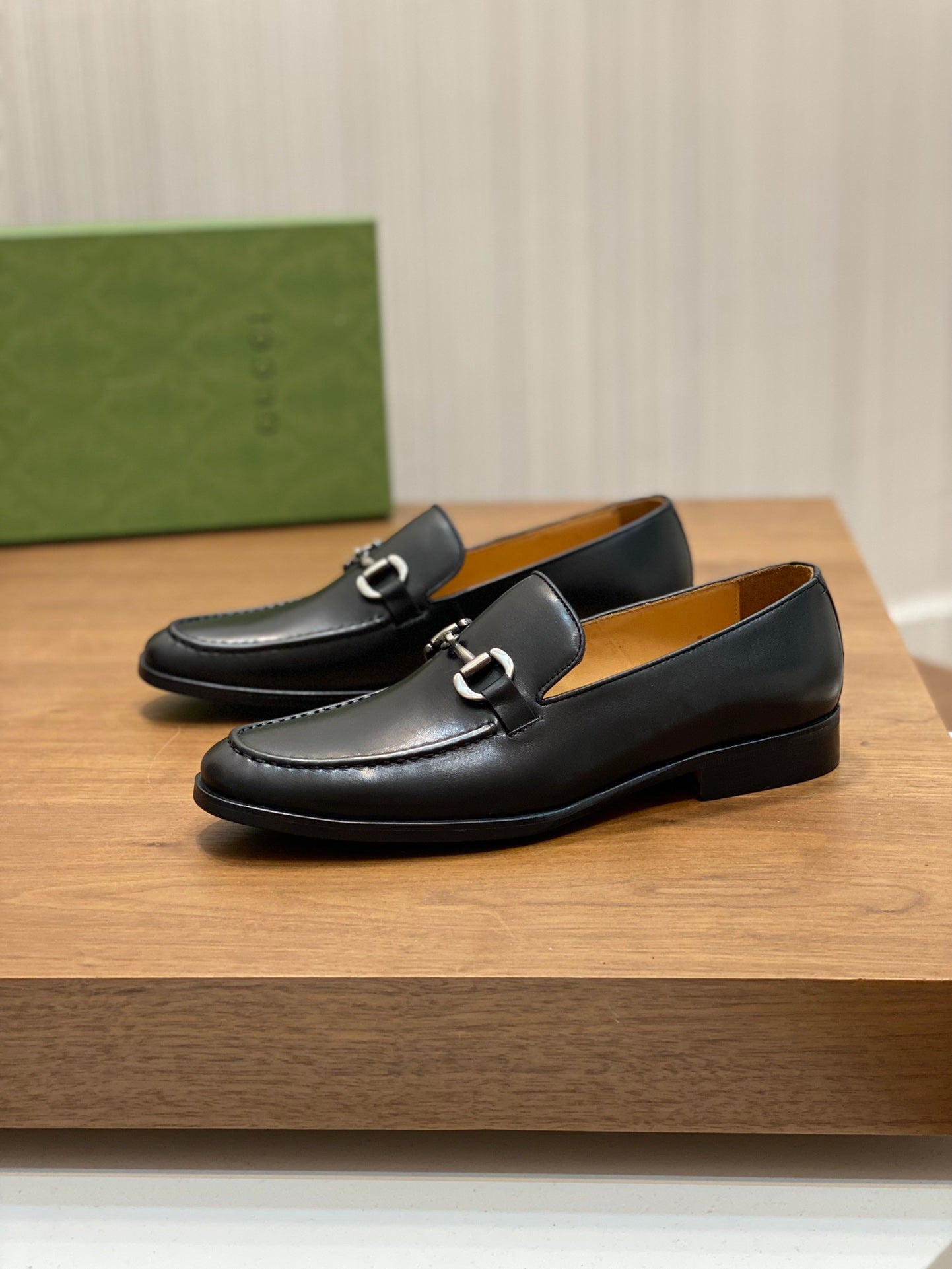 Gucci-113Shoes