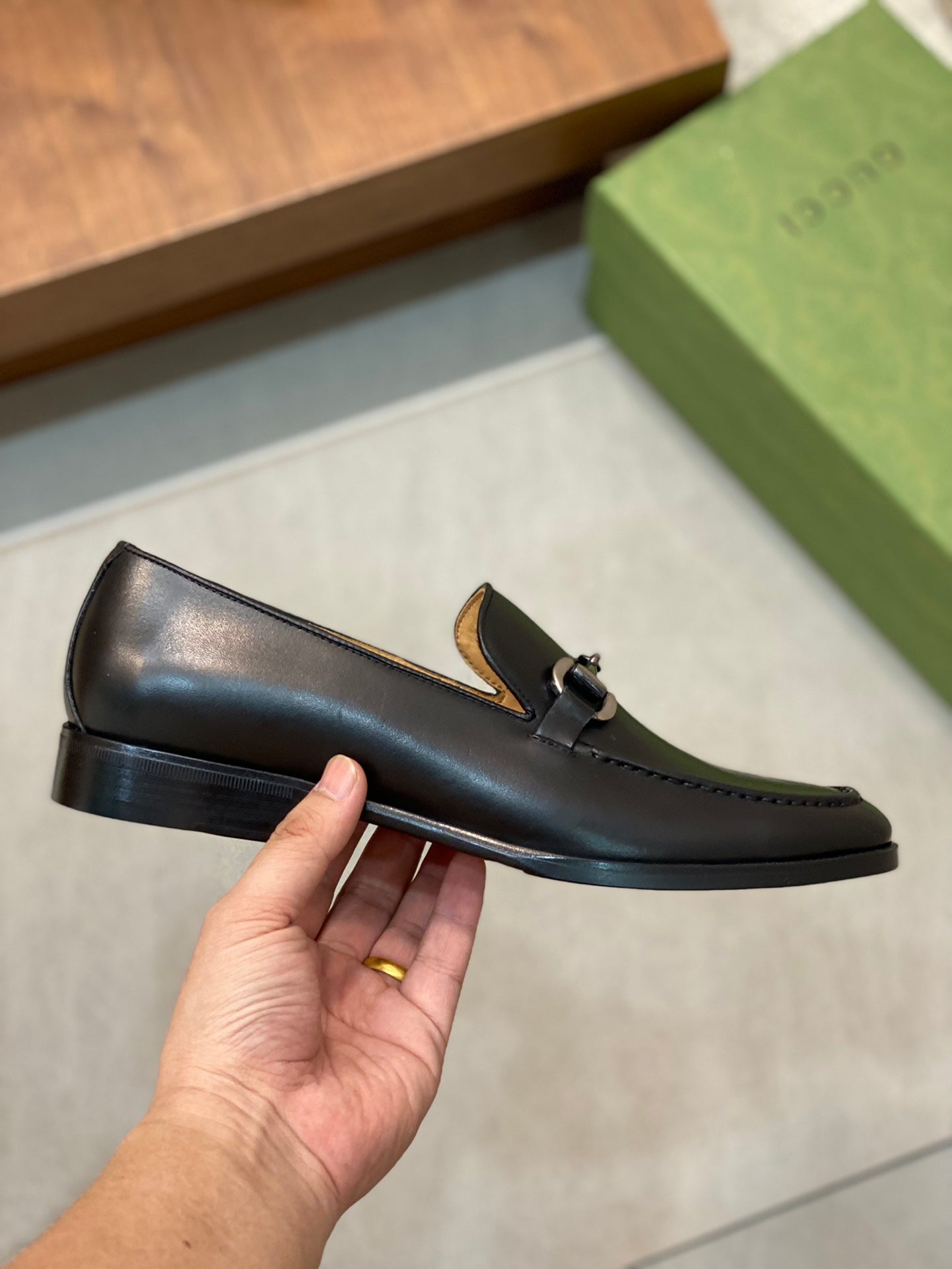 Gucci-113Shoes
