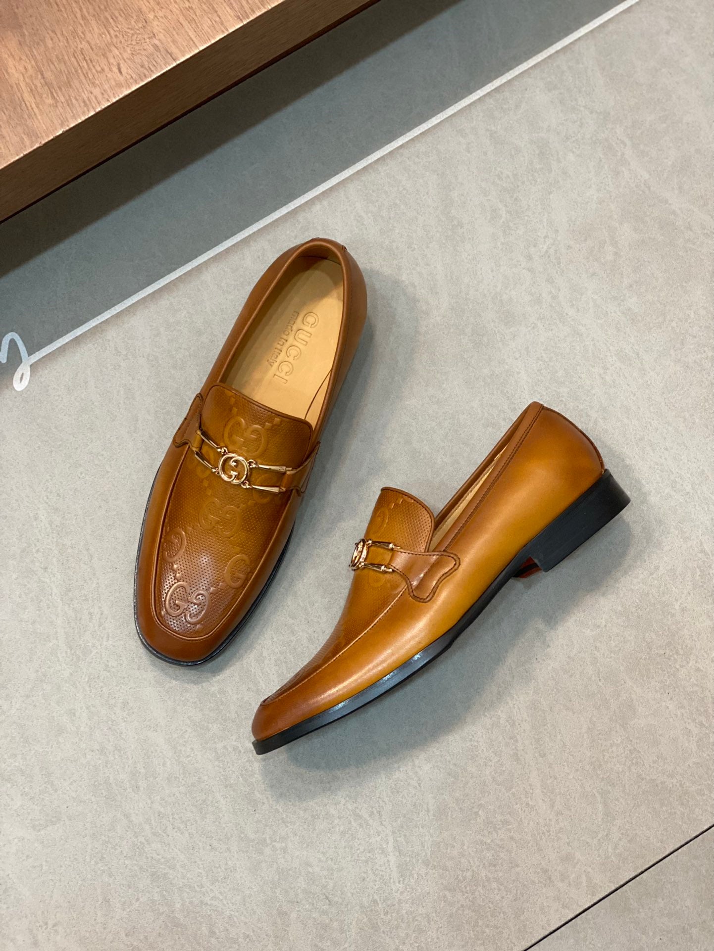 Gucci-114Shoes