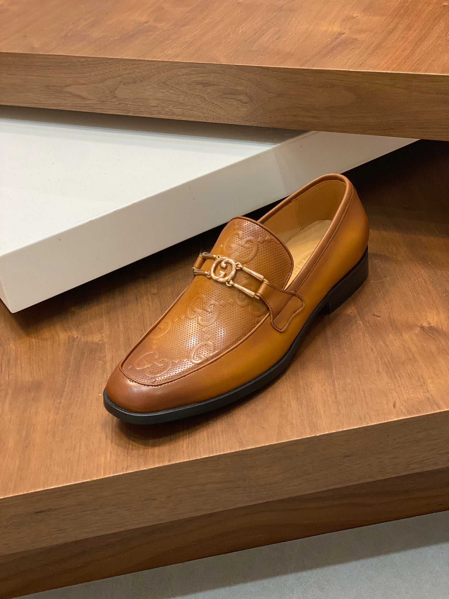 Gucci-114Shoes