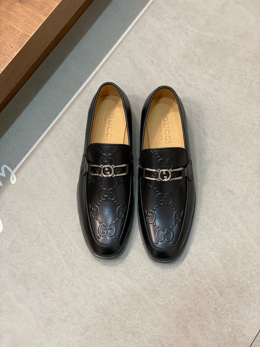 Gucci-115Shoes