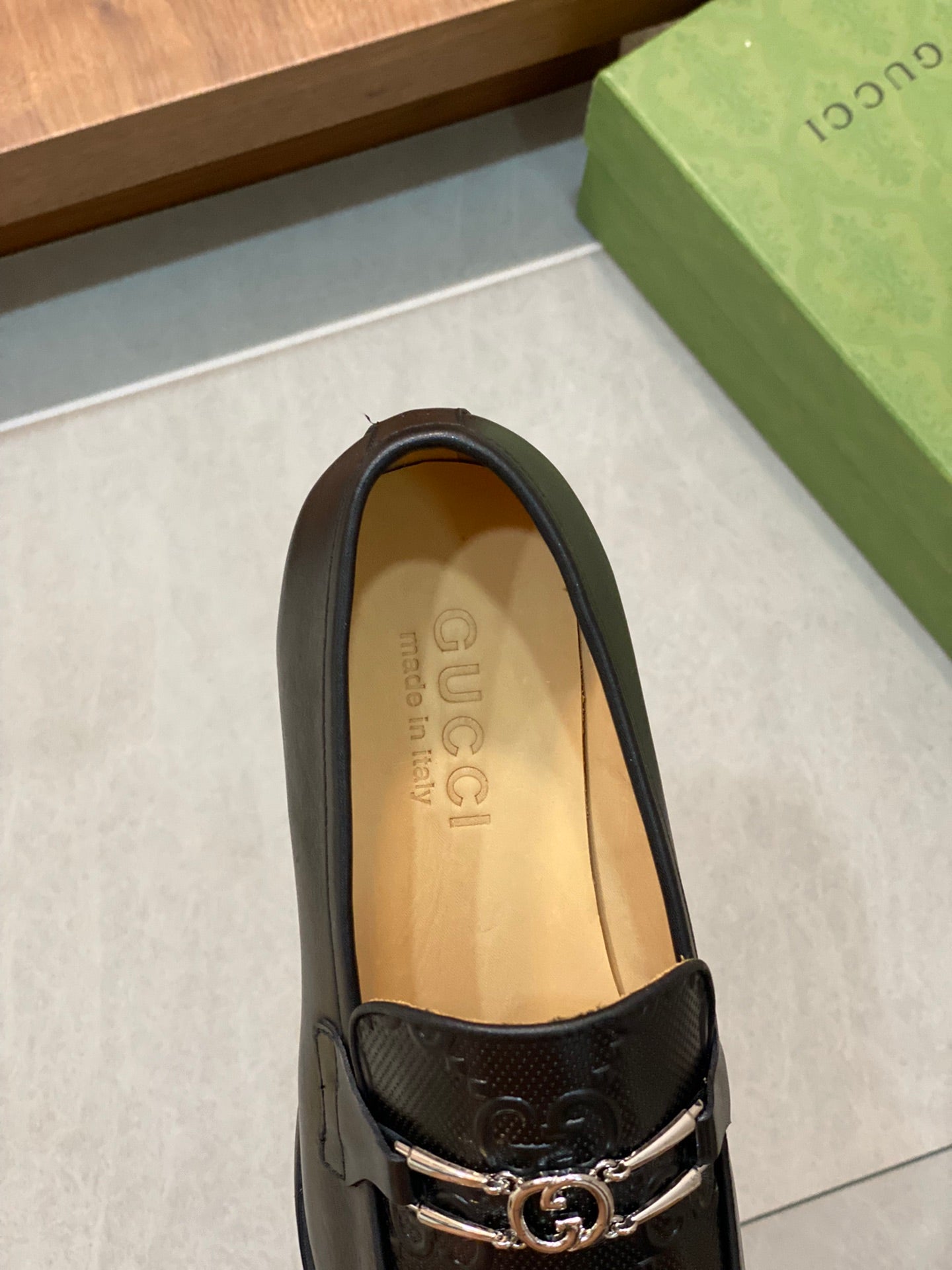 Gucci-115Shoes