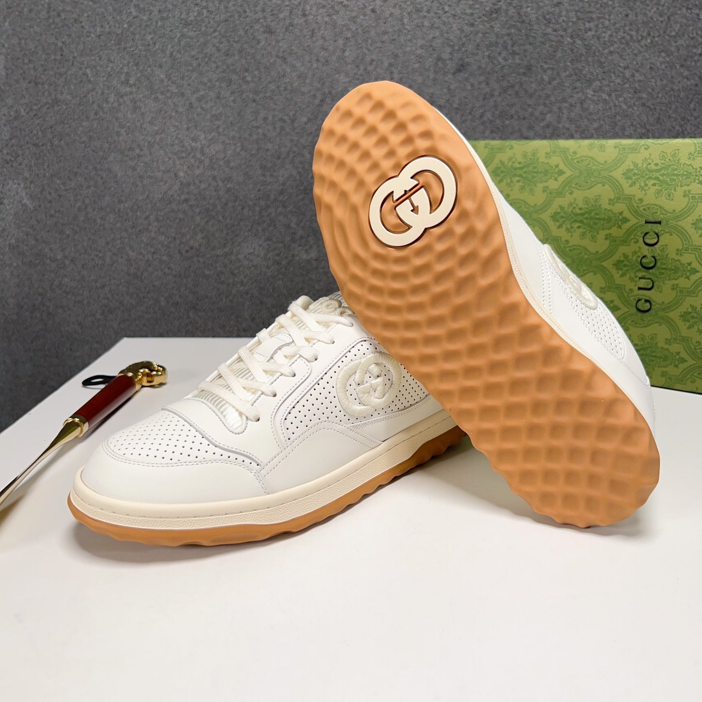 Gucci-116Shoes