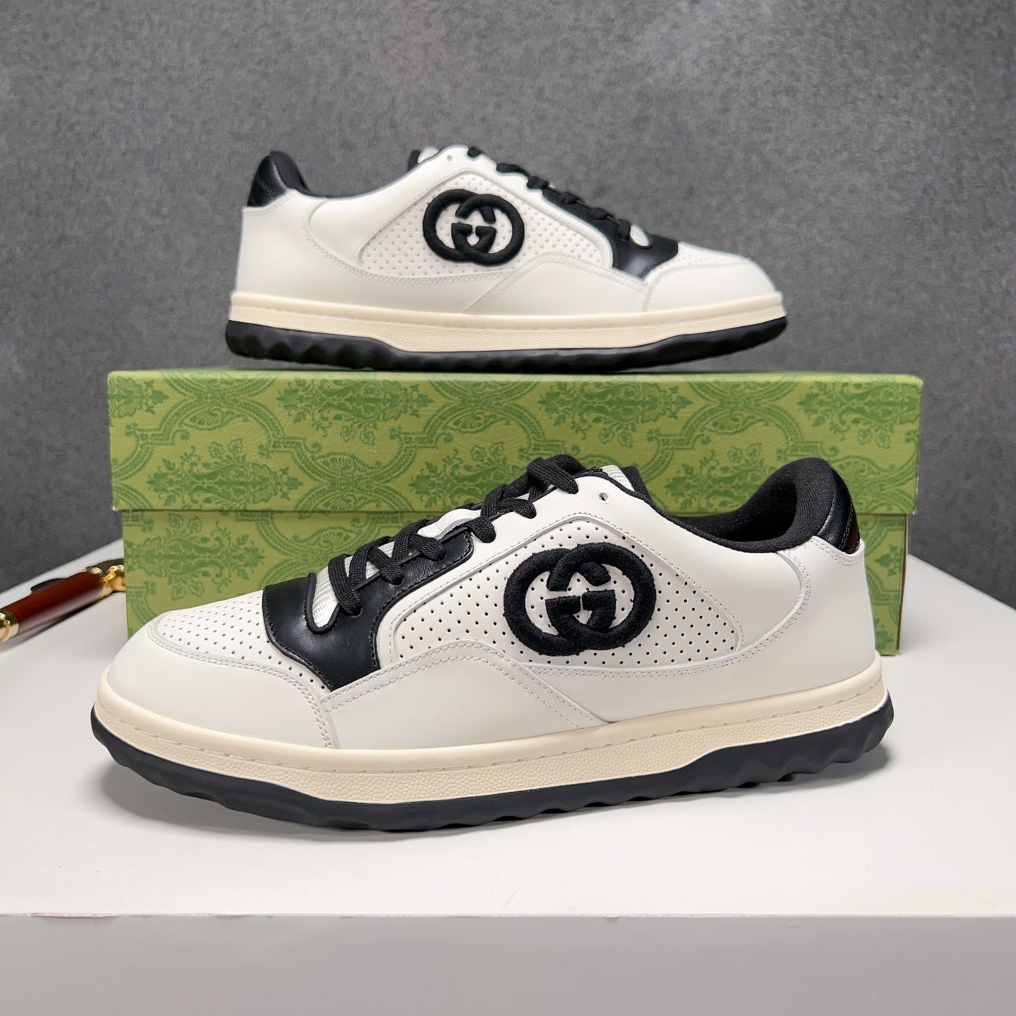 Gucci-117Shoes