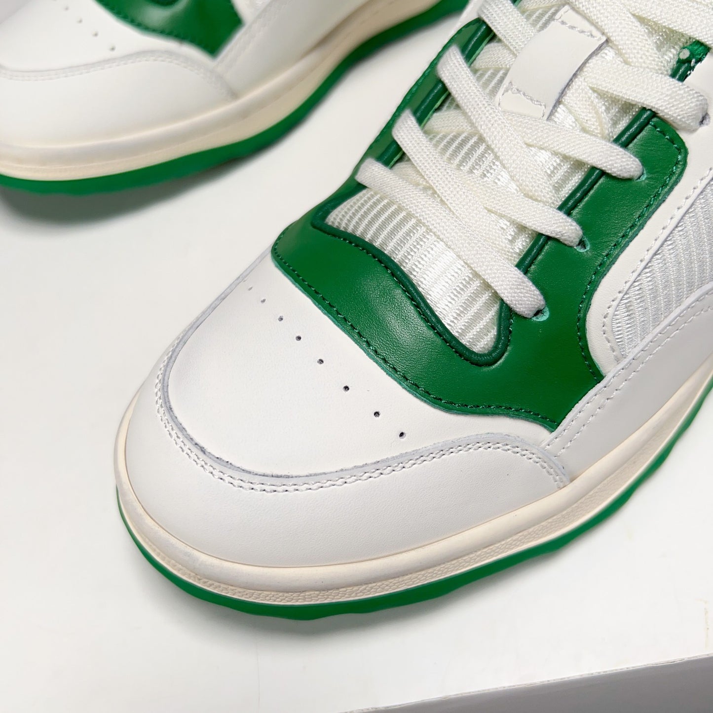 Gucci-119Shoes