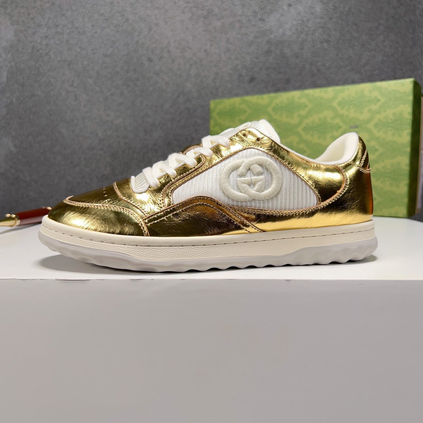 Gucci-121Shoes