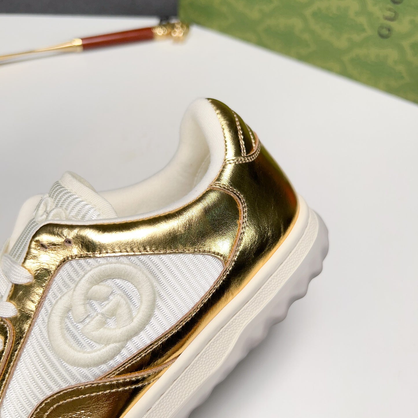 Gucci-121Shoes