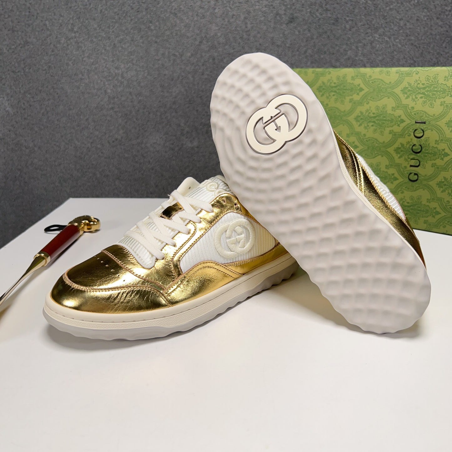 Gucci-121Shoes