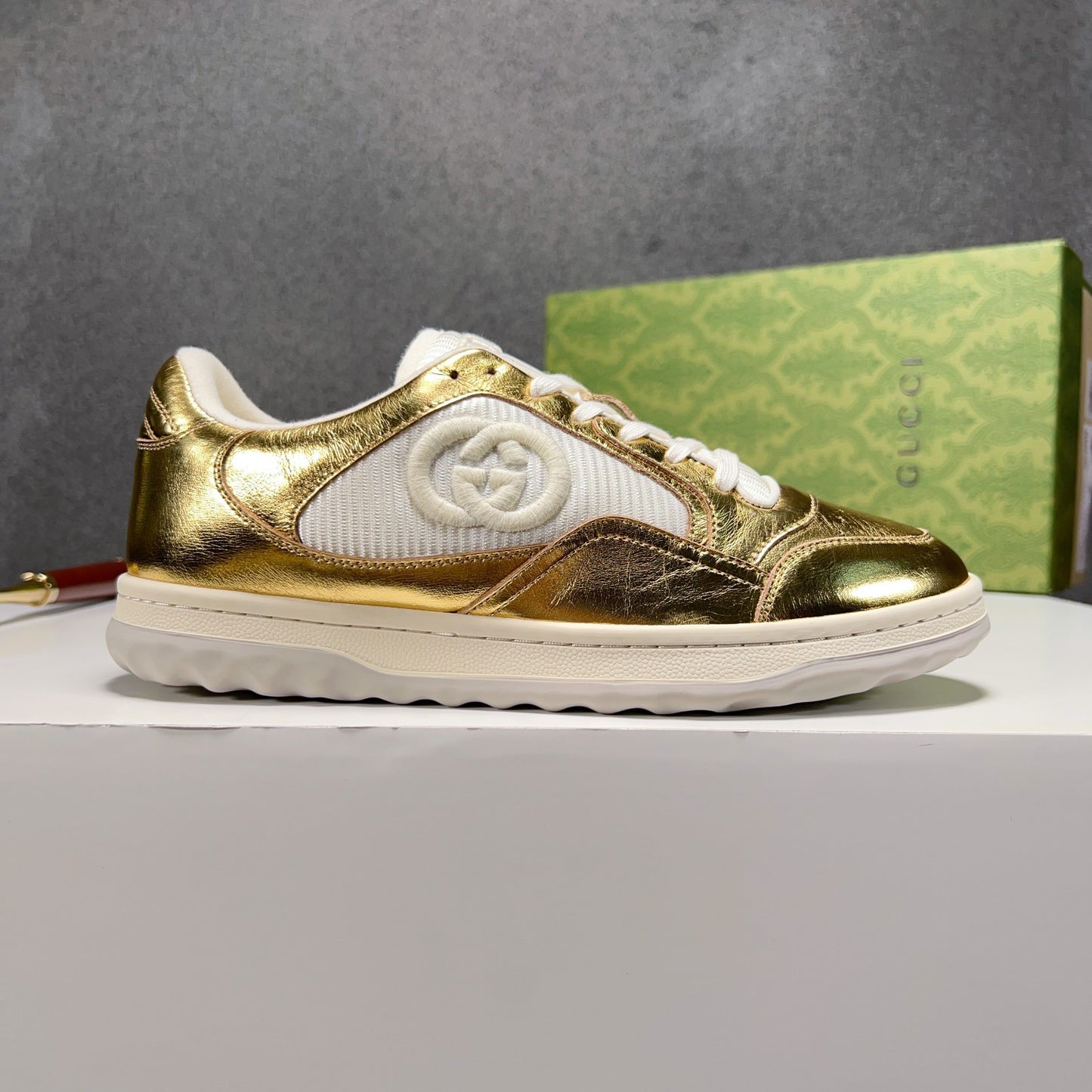 Gucci-121Shoes
