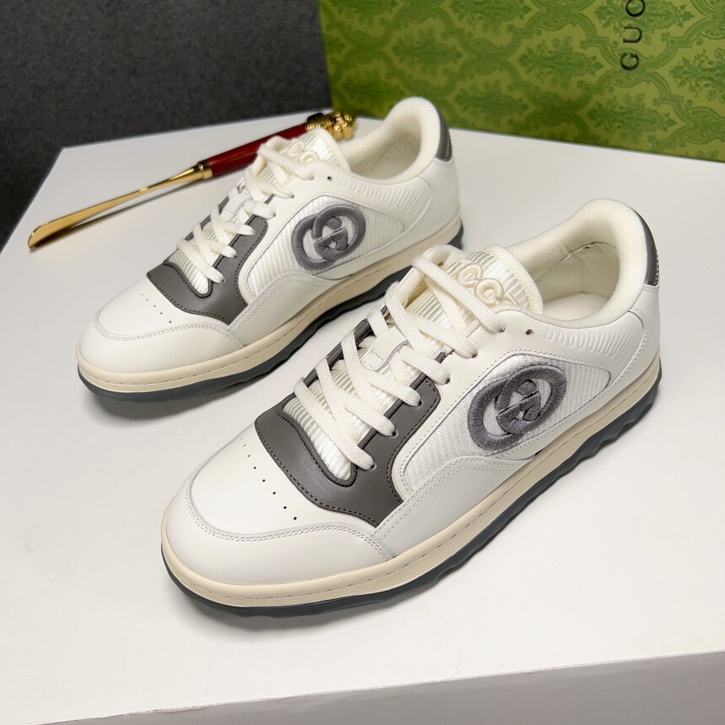 Gucci-124Shoes