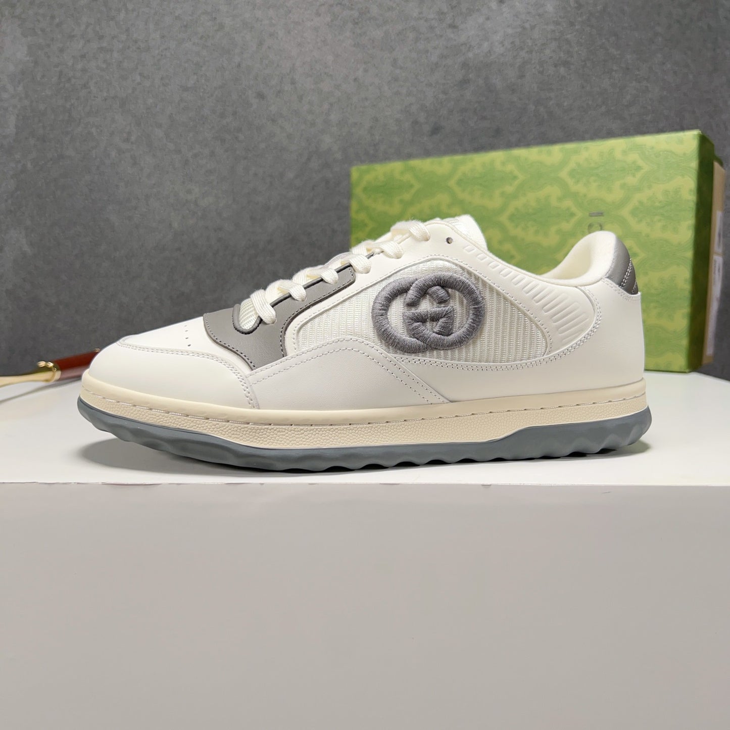 Gucci-124Shoes
