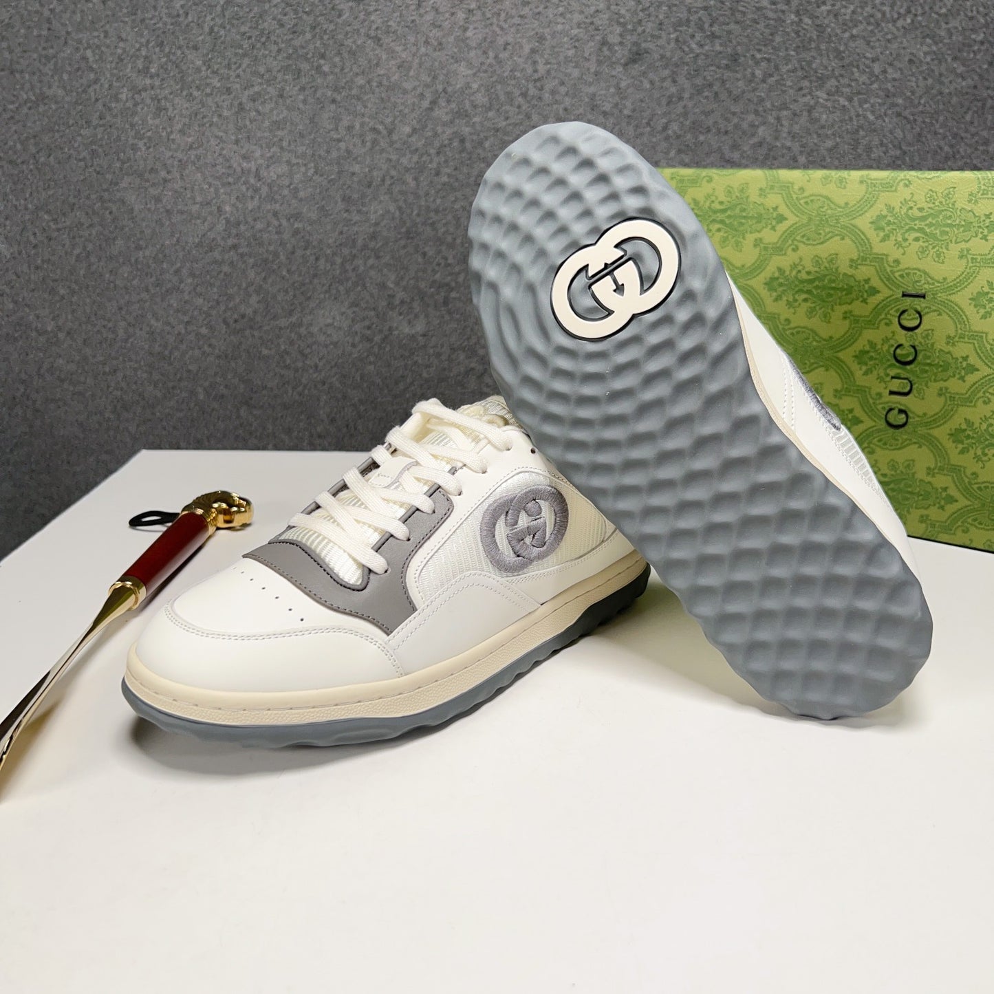 Gucci-124Shoes