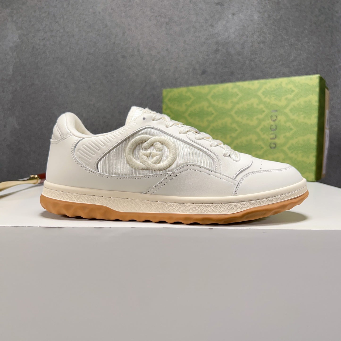 Gucci-126Shoes