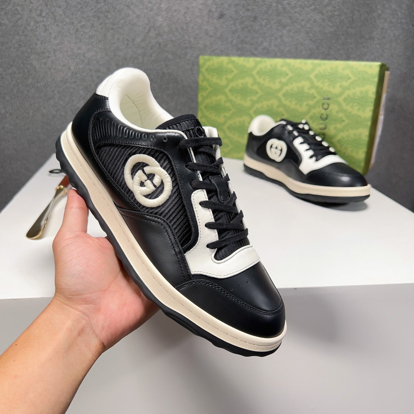 Gucci-127Shoes
