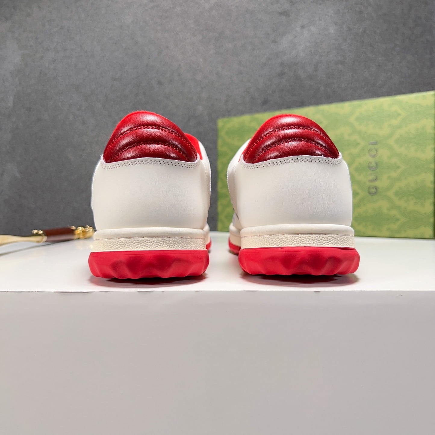 Gucci-128Shoes