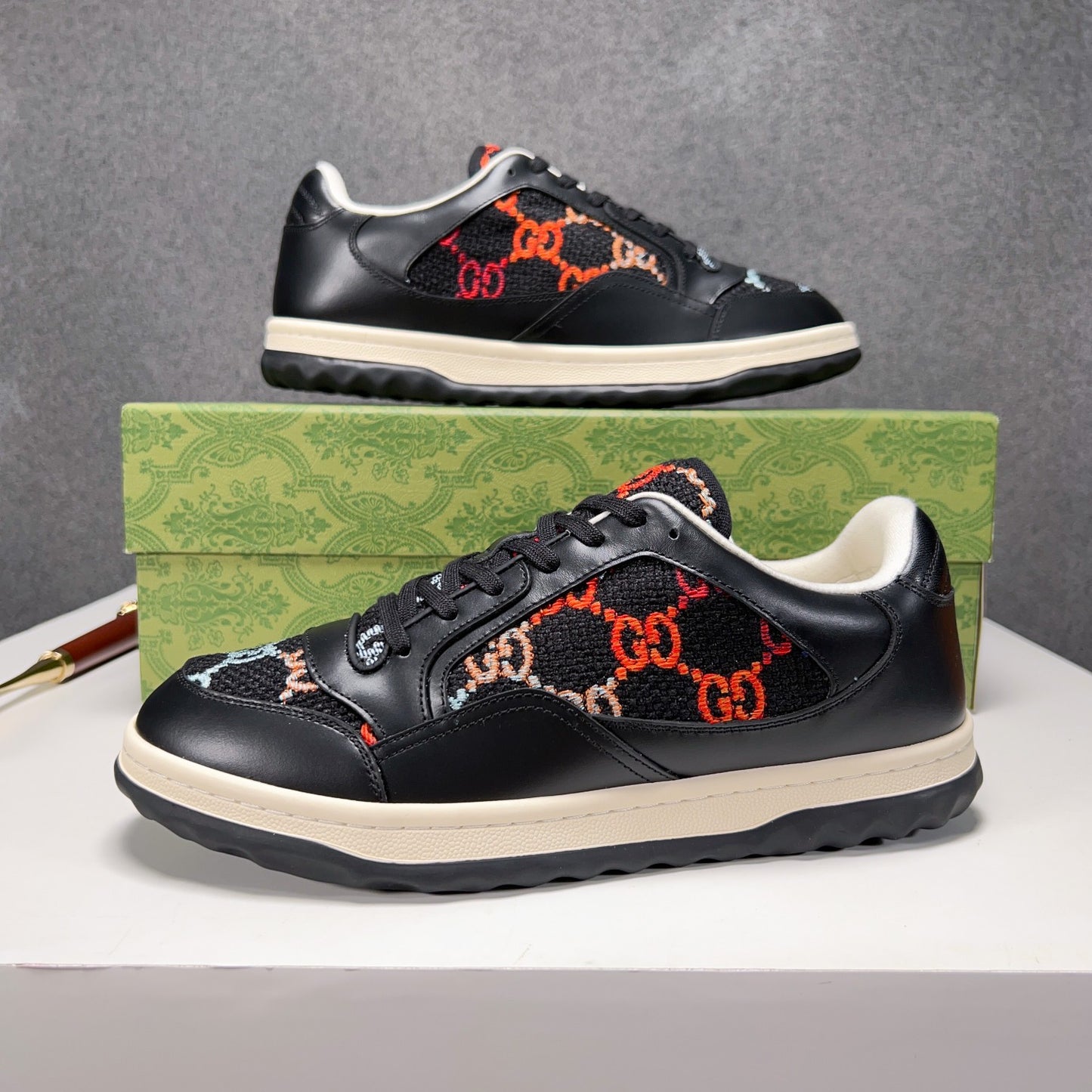 Gucci-130Shoes