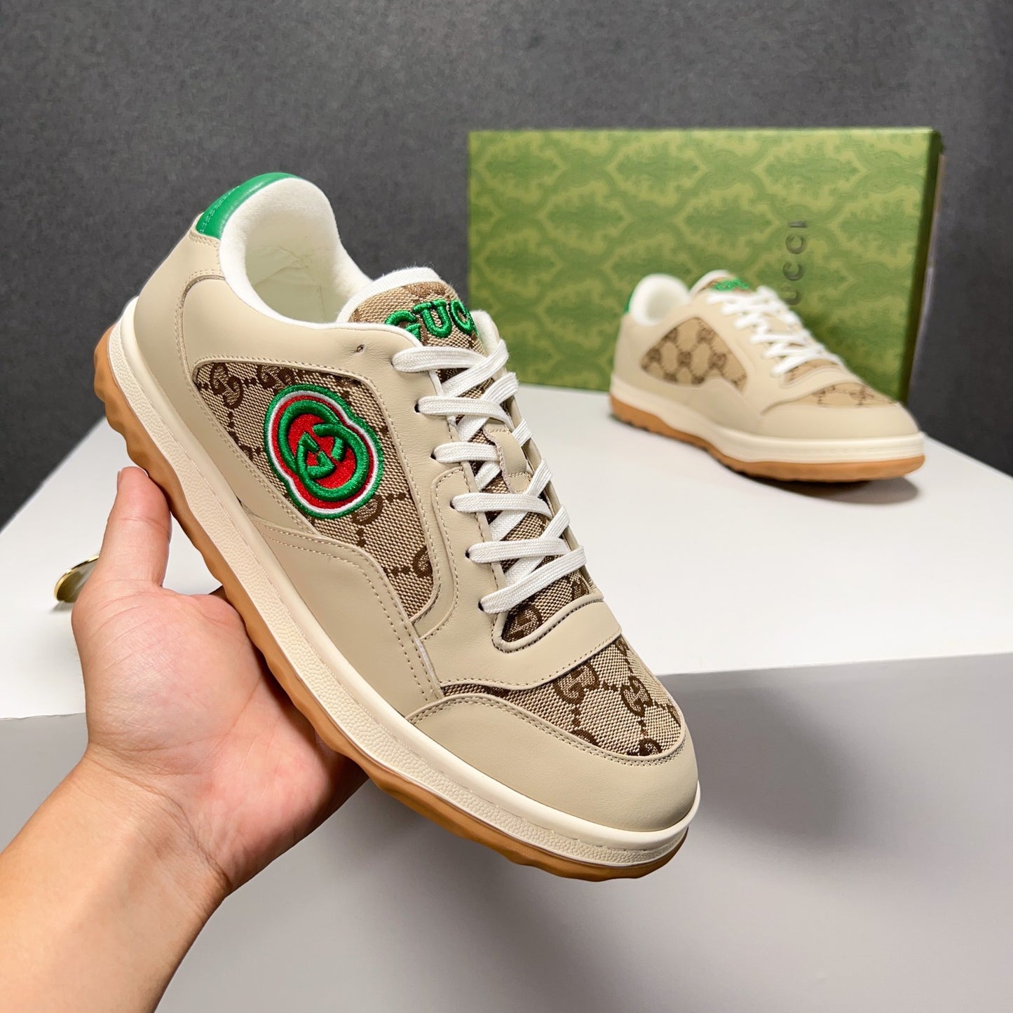 Gucci-131Shoes