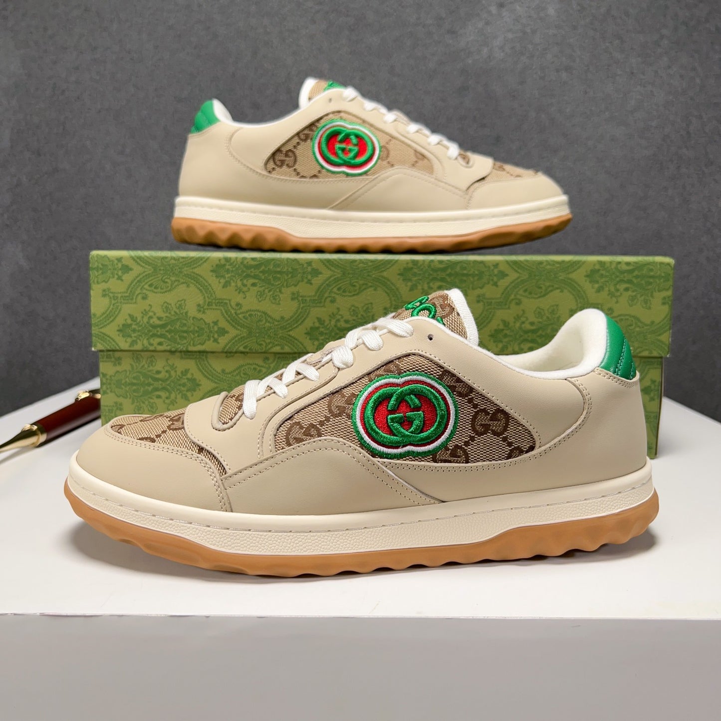 Gucci-131Shoes