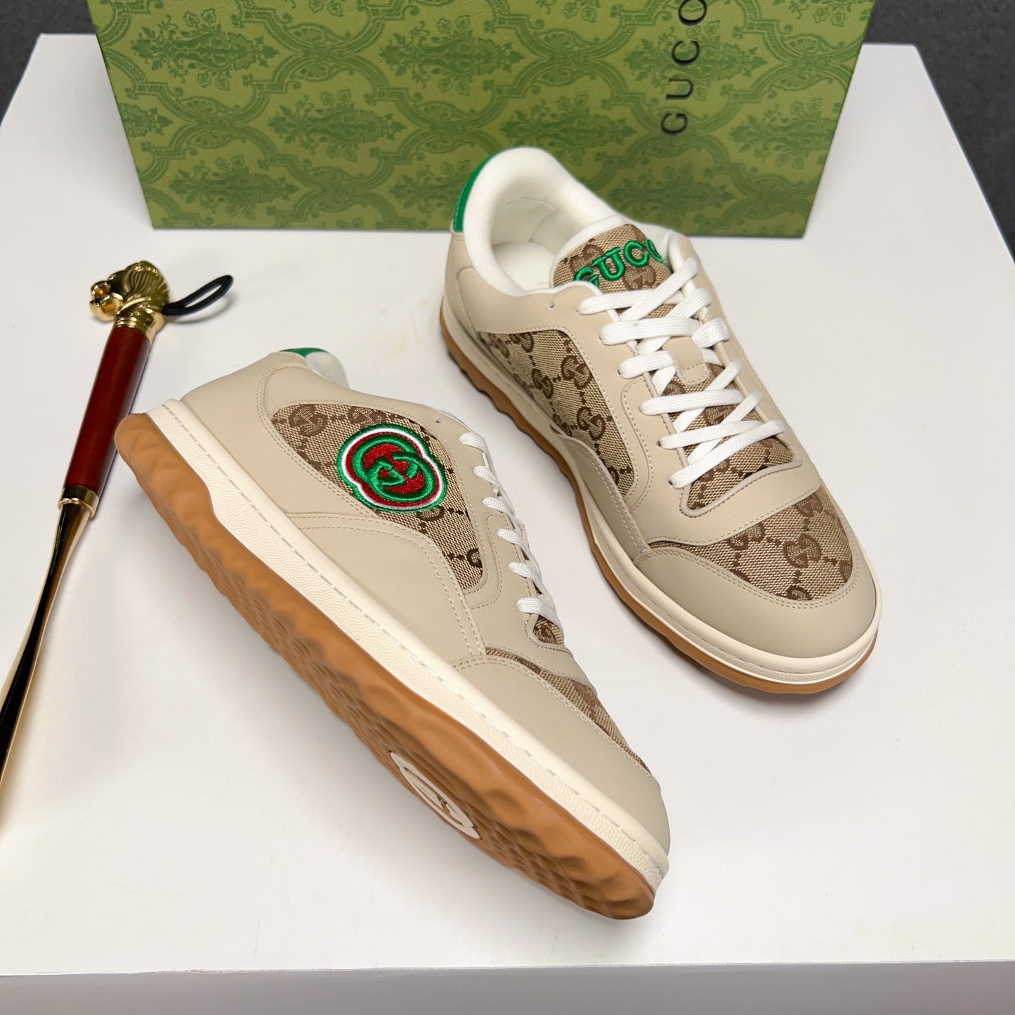 Gucci-131Shoes
