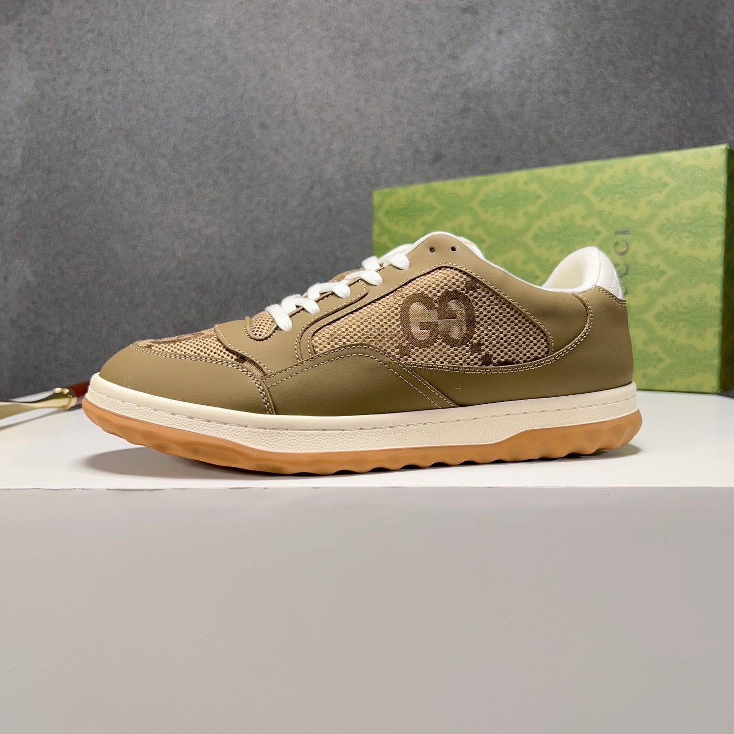 Gucci-132Shoes
