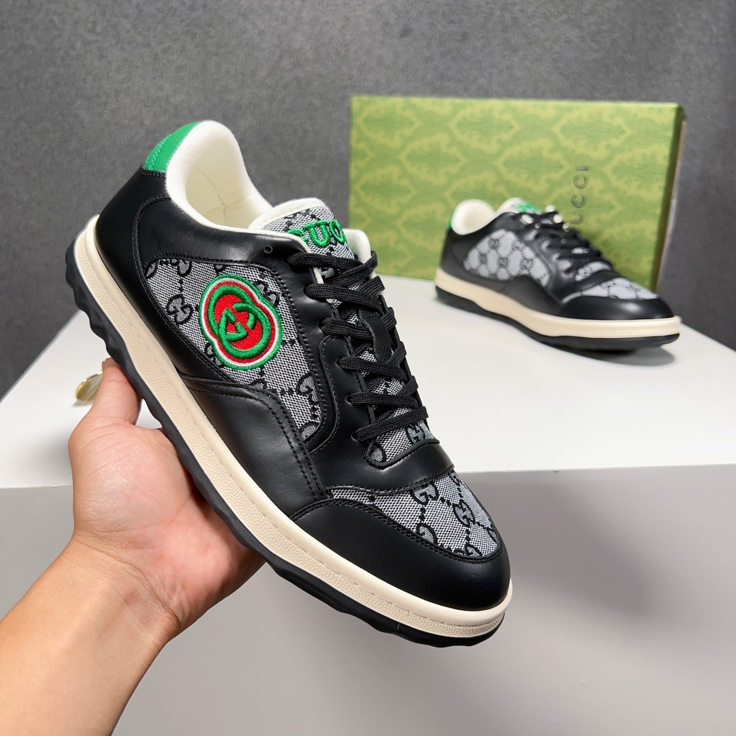 Gucci-135Shoes