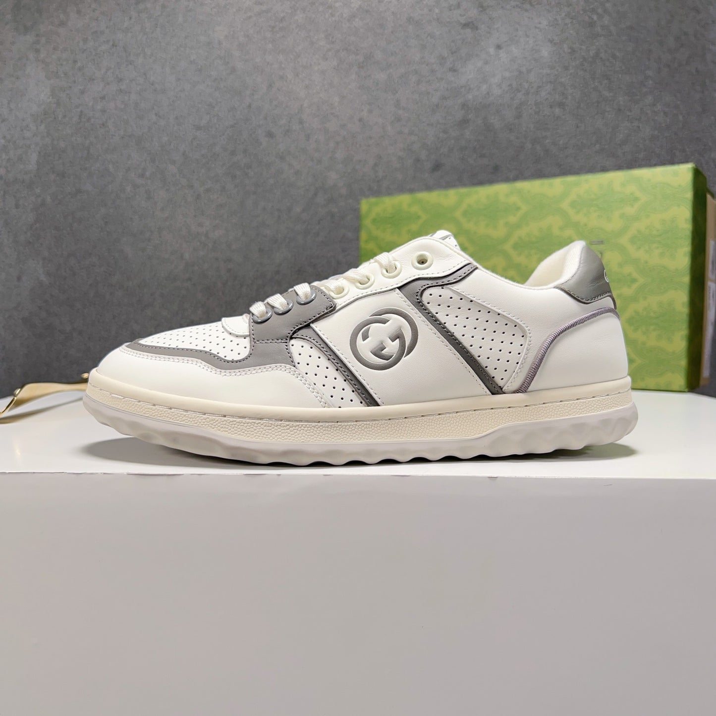 Gucci-137Shoes