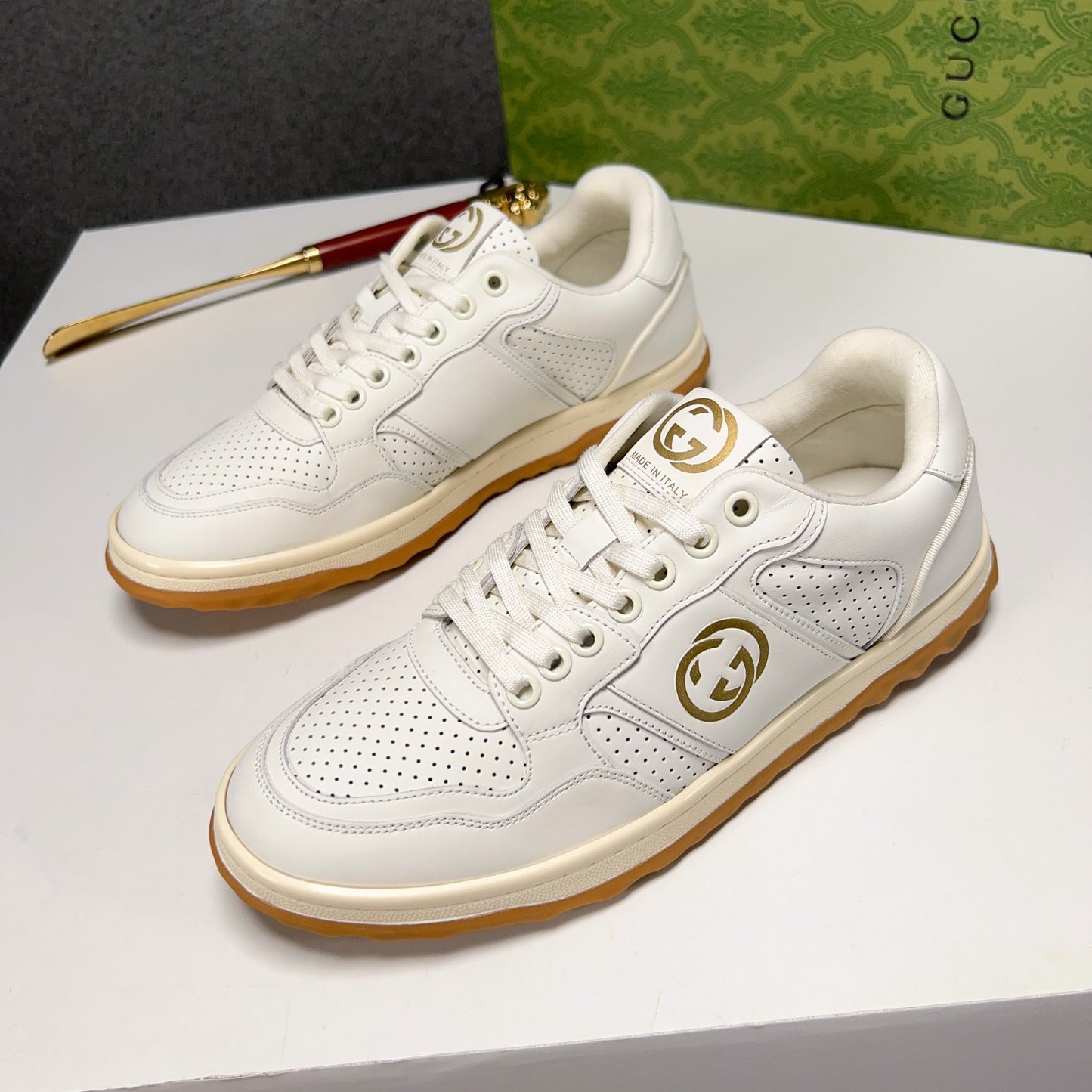 Gucci-138Shoes