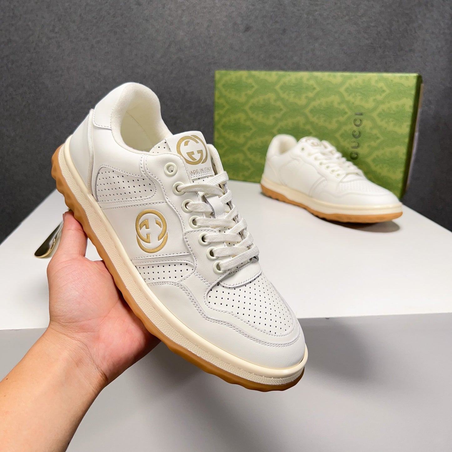 Gucci-138Shoes