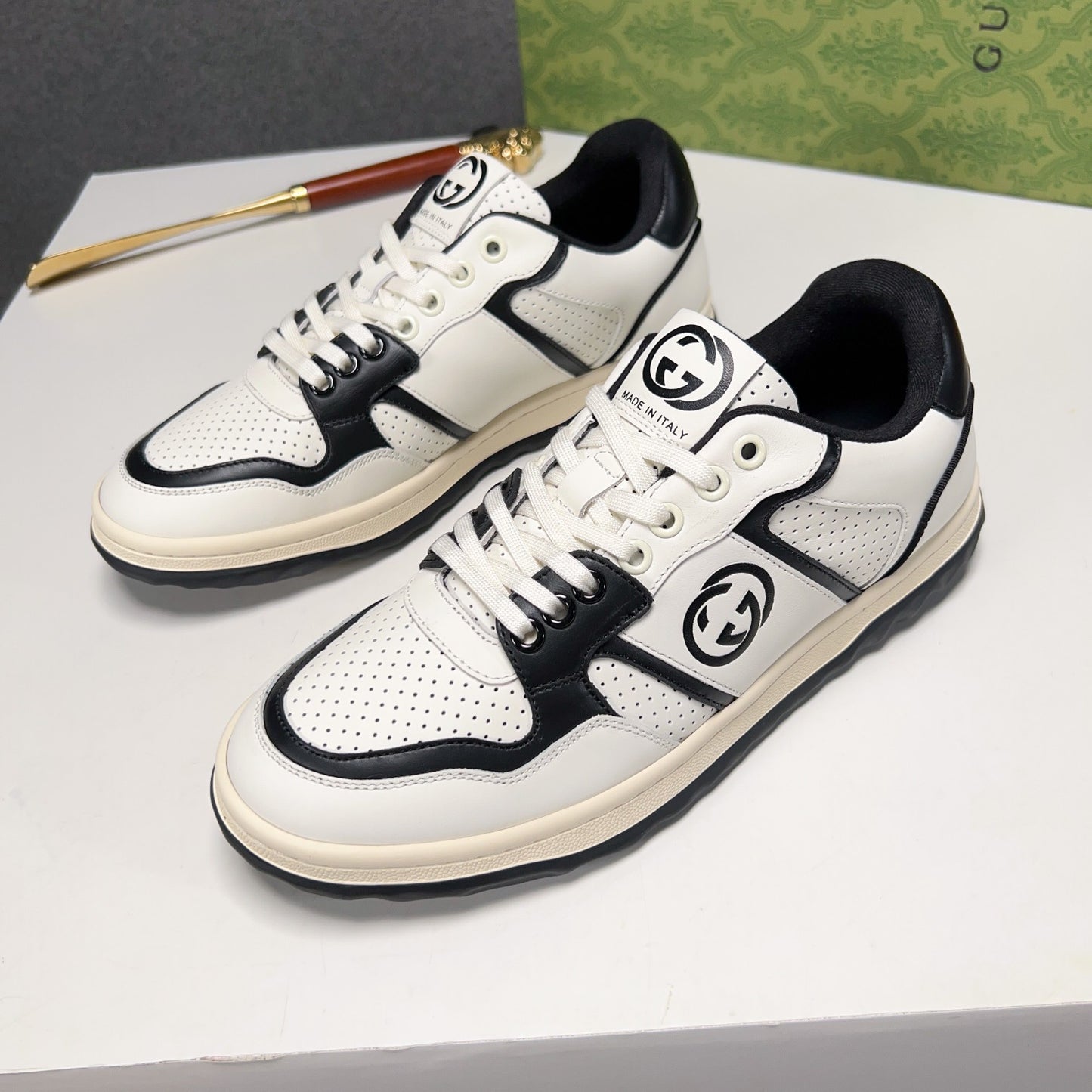 Gucci-139Shoes