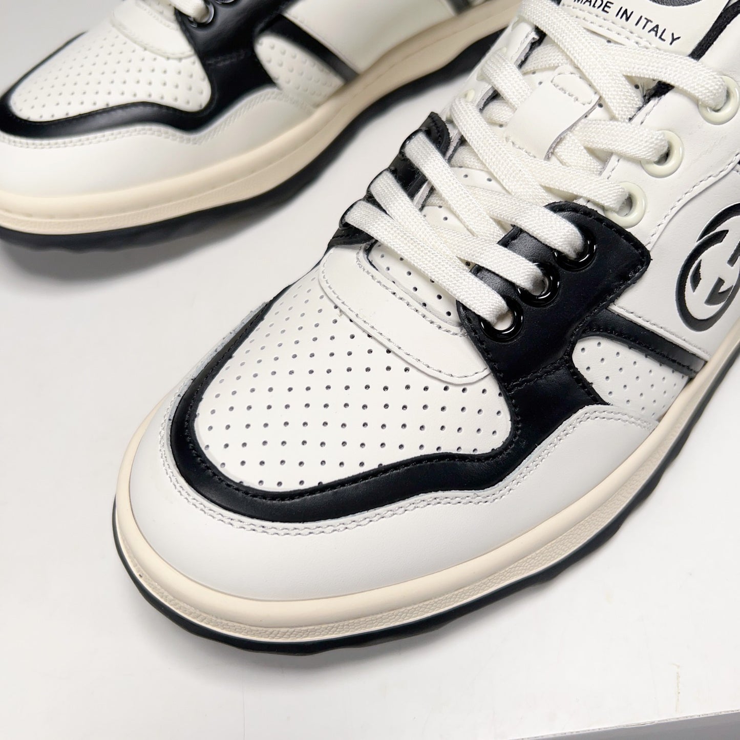 Gucci-139Shoes
