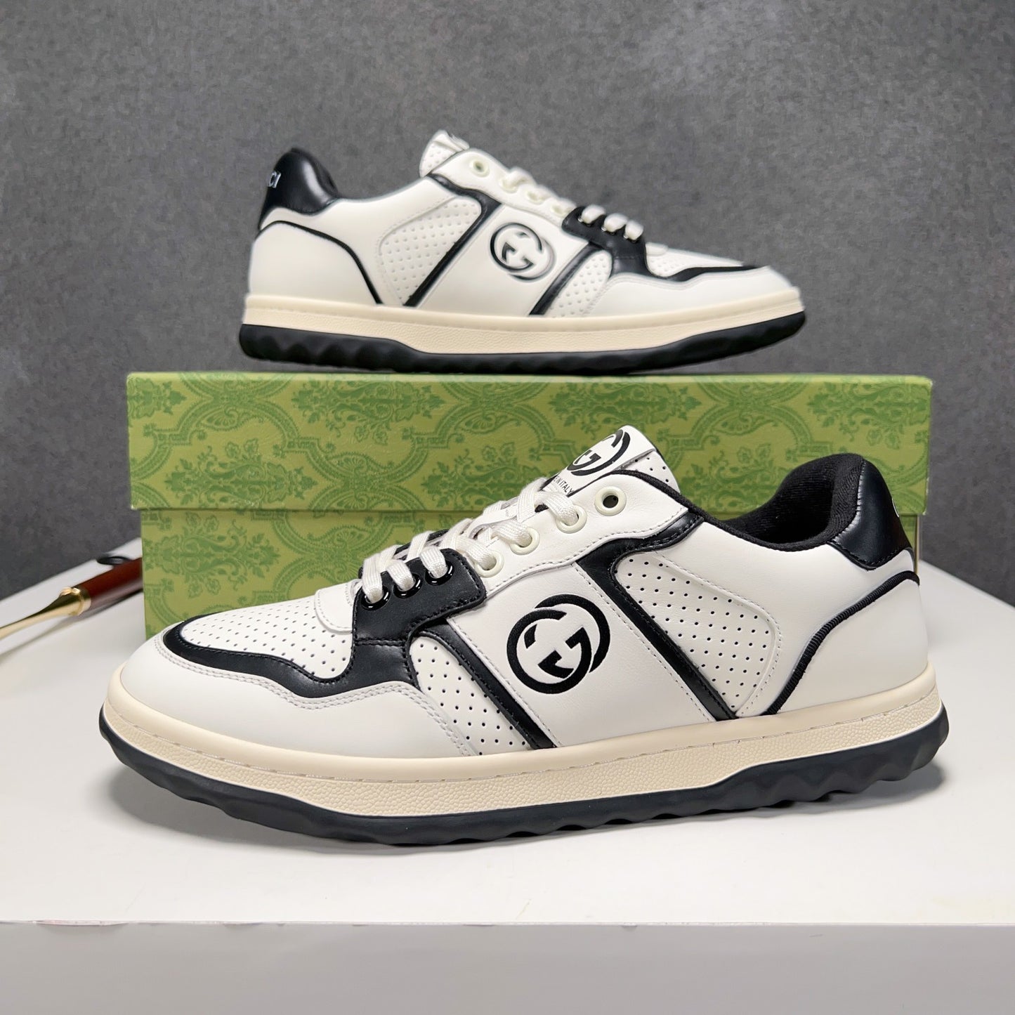 Gucci-139Shoes