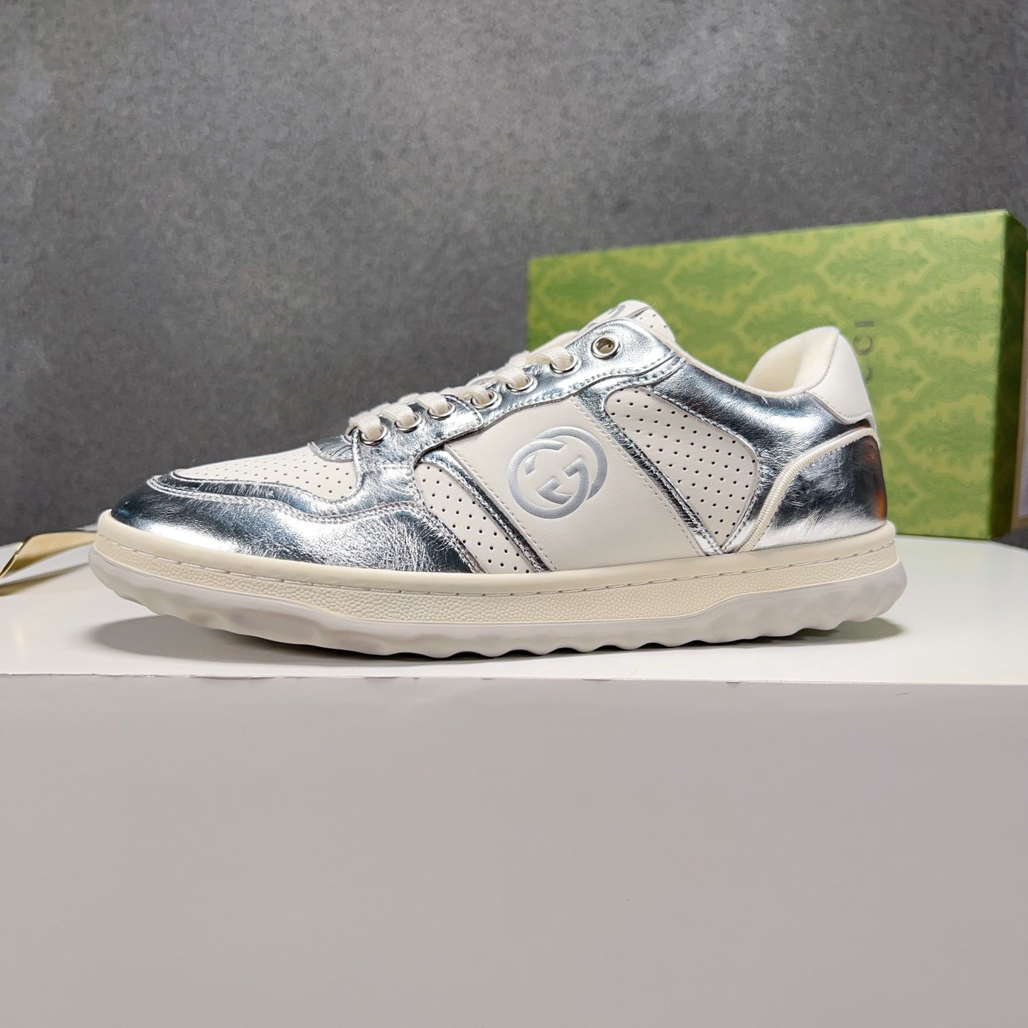 Gucci-140Shoes